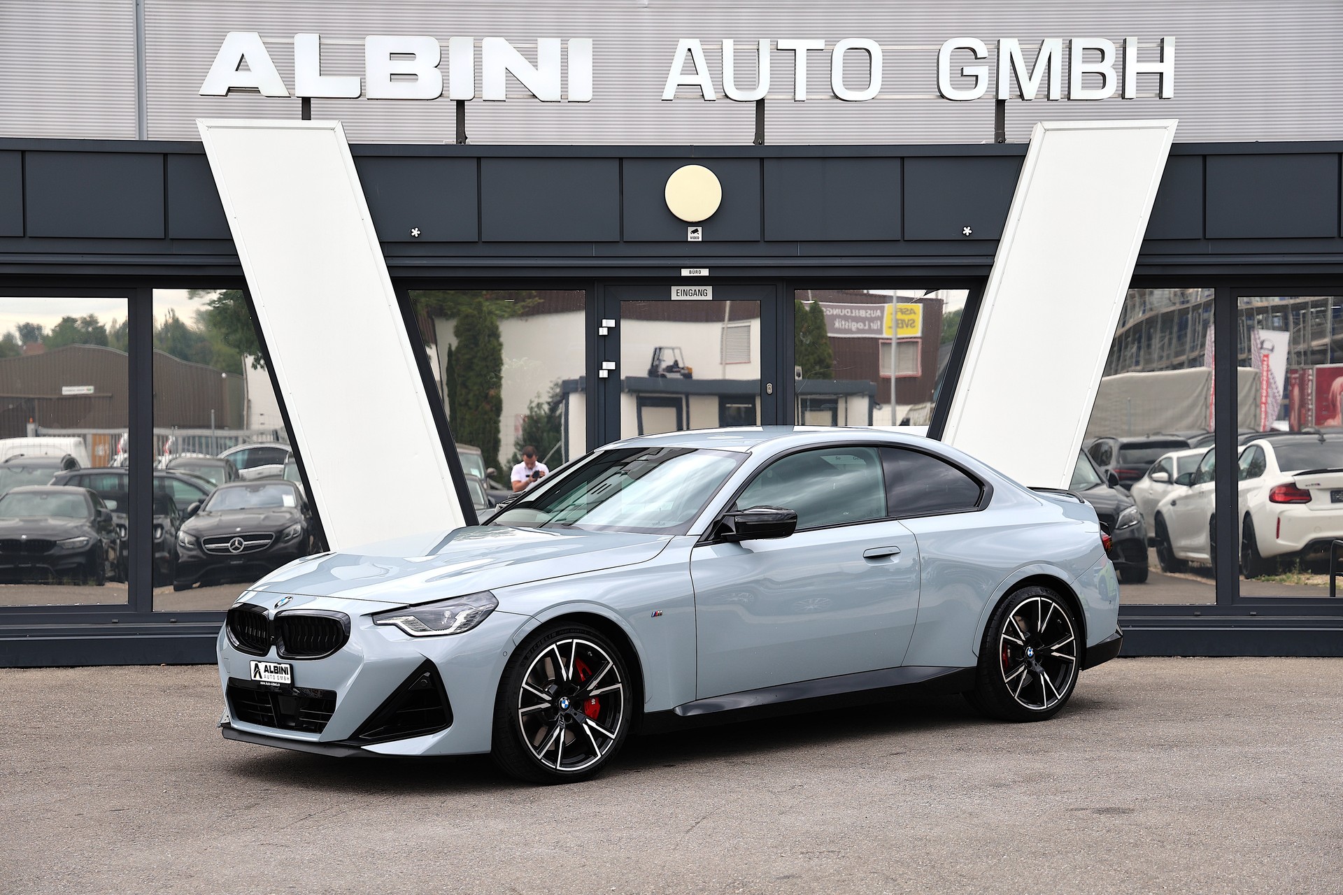 BMW M240i xDrive M Sport Pro Steptronic-image-0