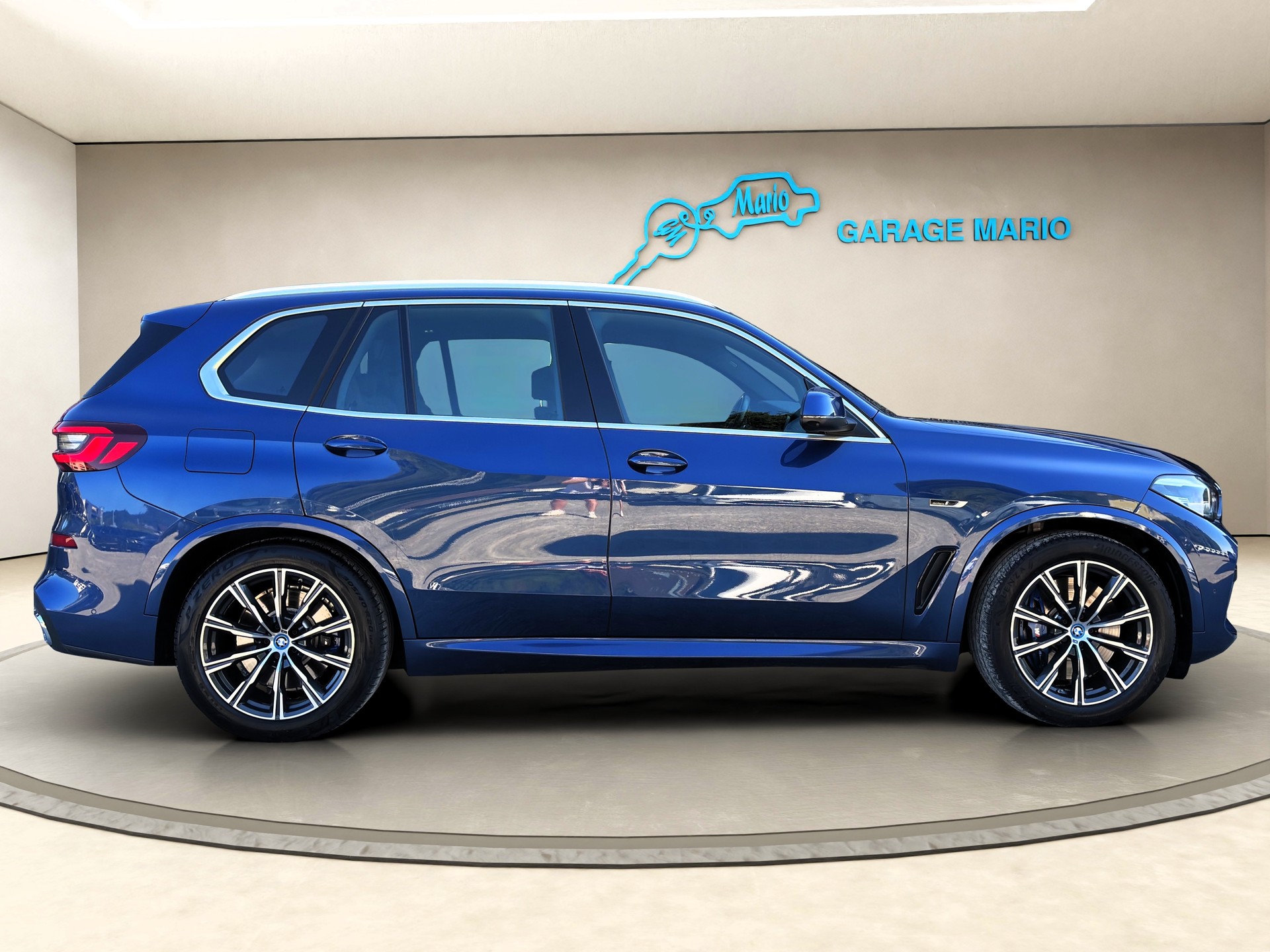 BMW X5 xDrive 45e❗M Sport❗Steptronic ✅CH-Fahrzeug & 8-fach bereift auf ALU & Gratis-Service✅-image-3