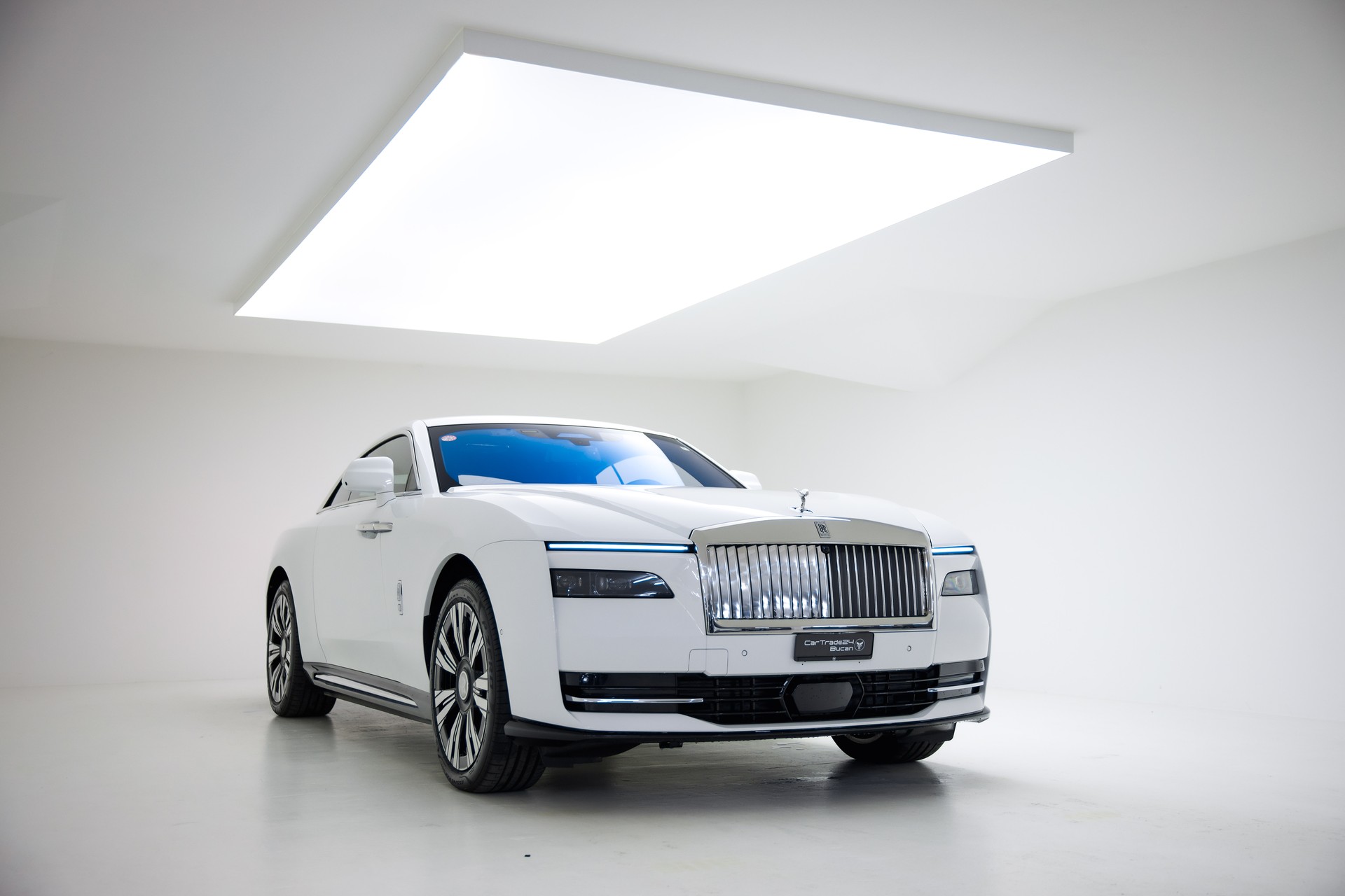 ROLLS-ROYCE Spectre 102kWh-image-5