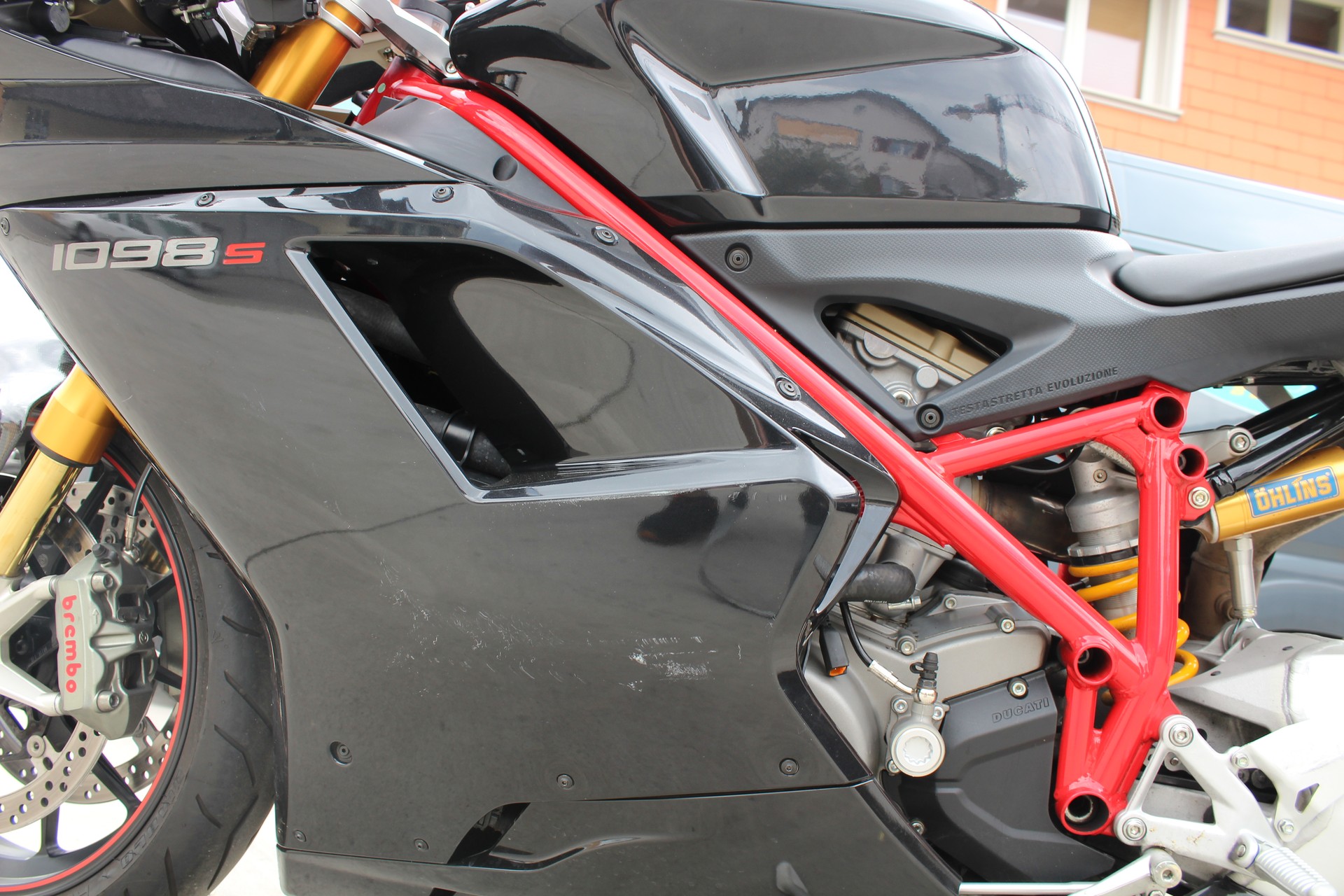DUCATI 1098 S-image-6