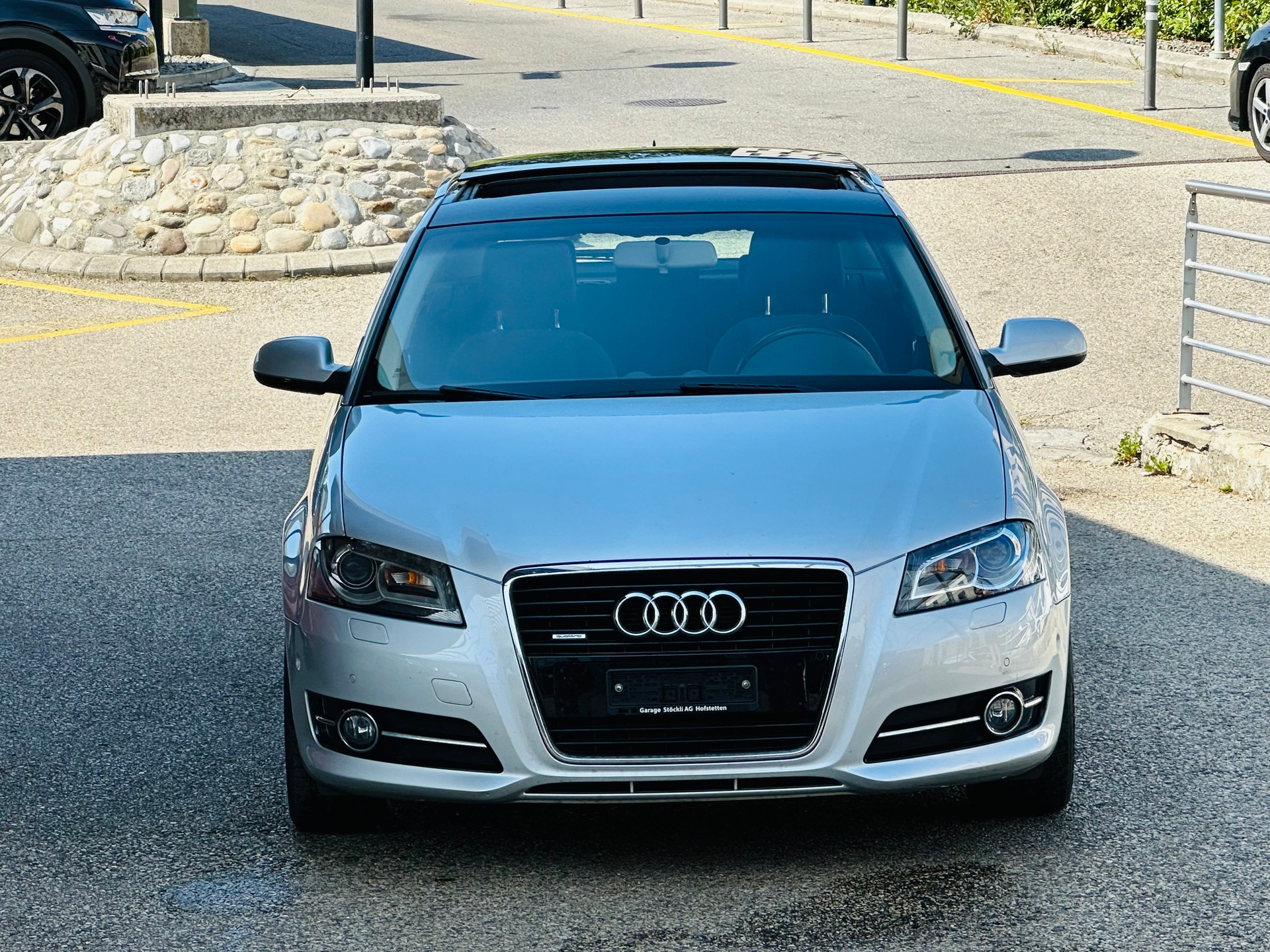 AUDI A3 Sportback 2.0 TDI Attraction quattro-image-5