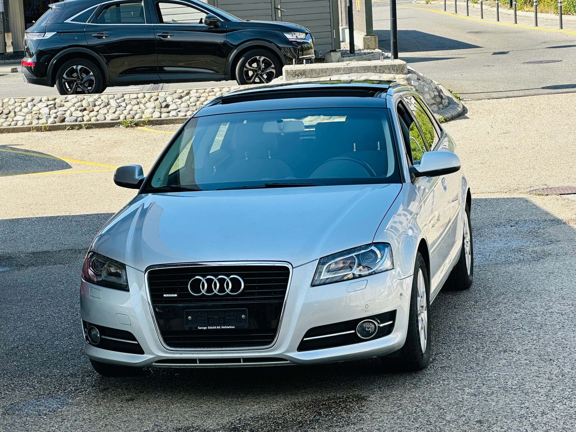 AUDI A3 Sportback 2.0 TDI Attraction quattro-image-3