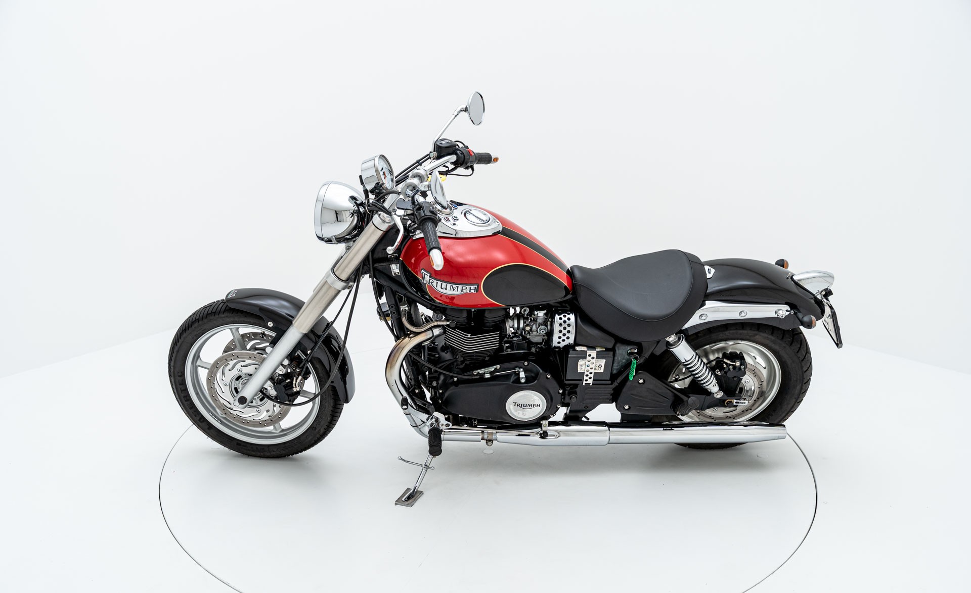 TRIUMPH Speedmaster 900-image-5