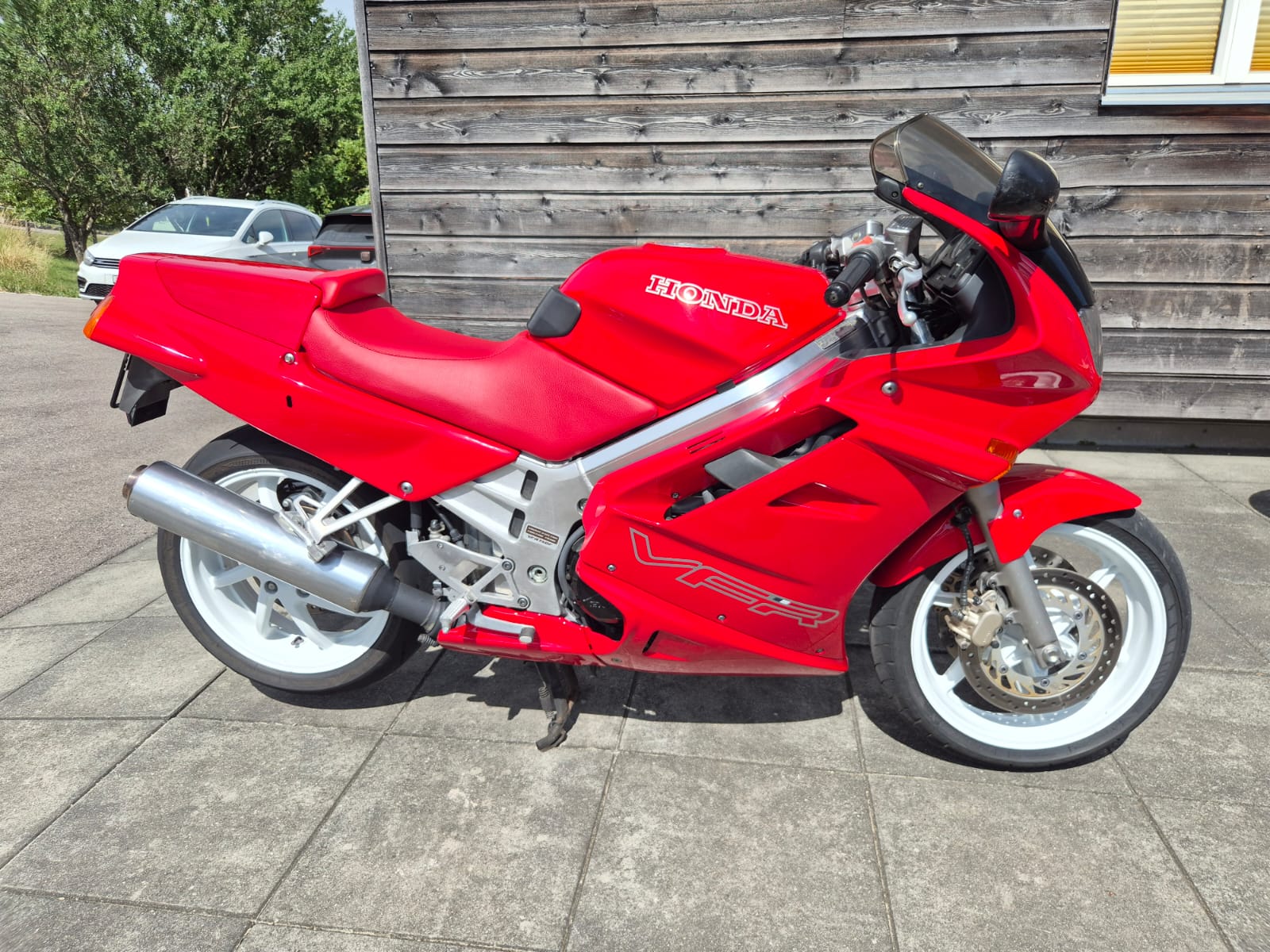 HONDA VFR 750 F L-image-6