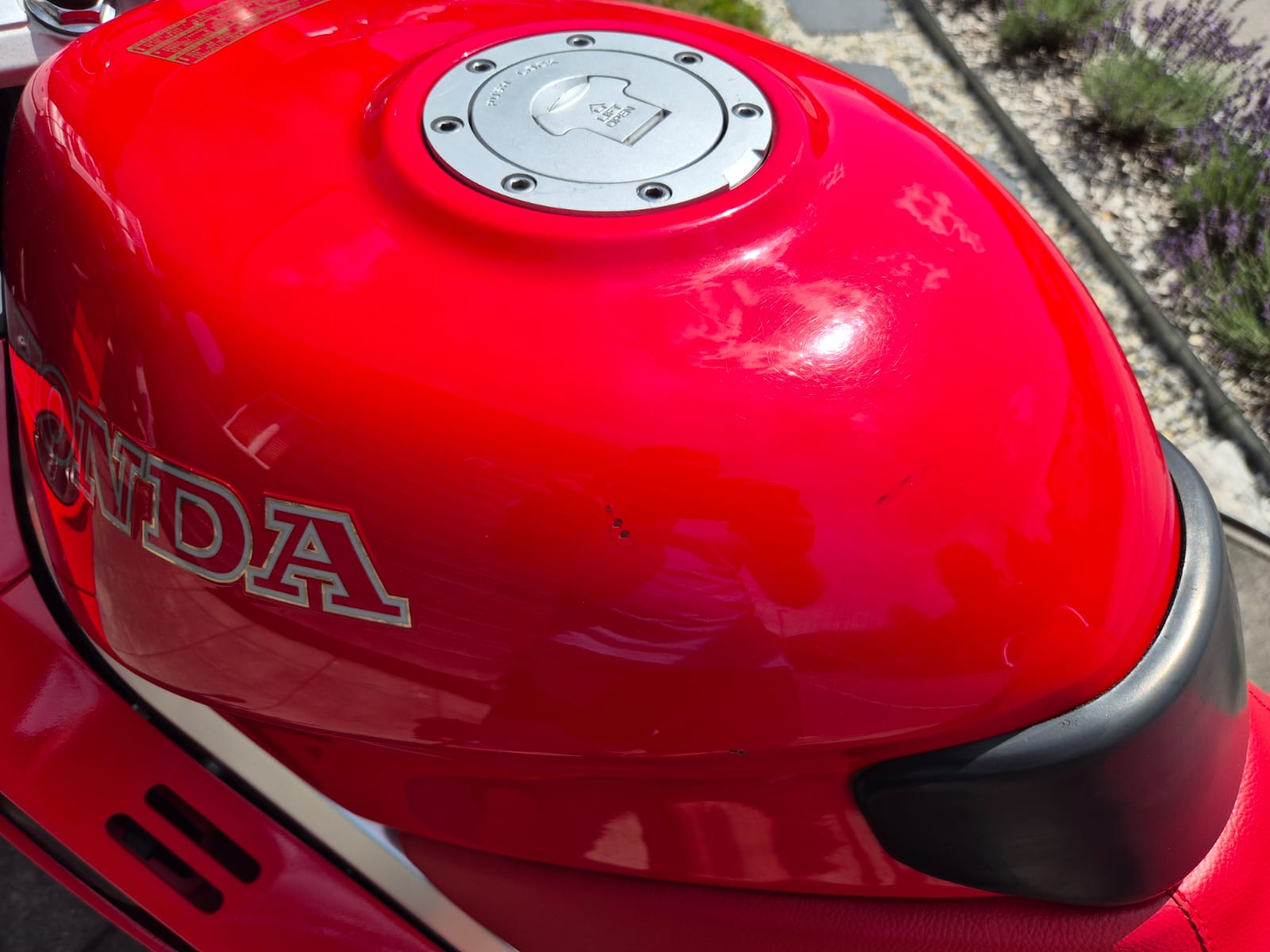 HONDA VFR 750 F L-image-8