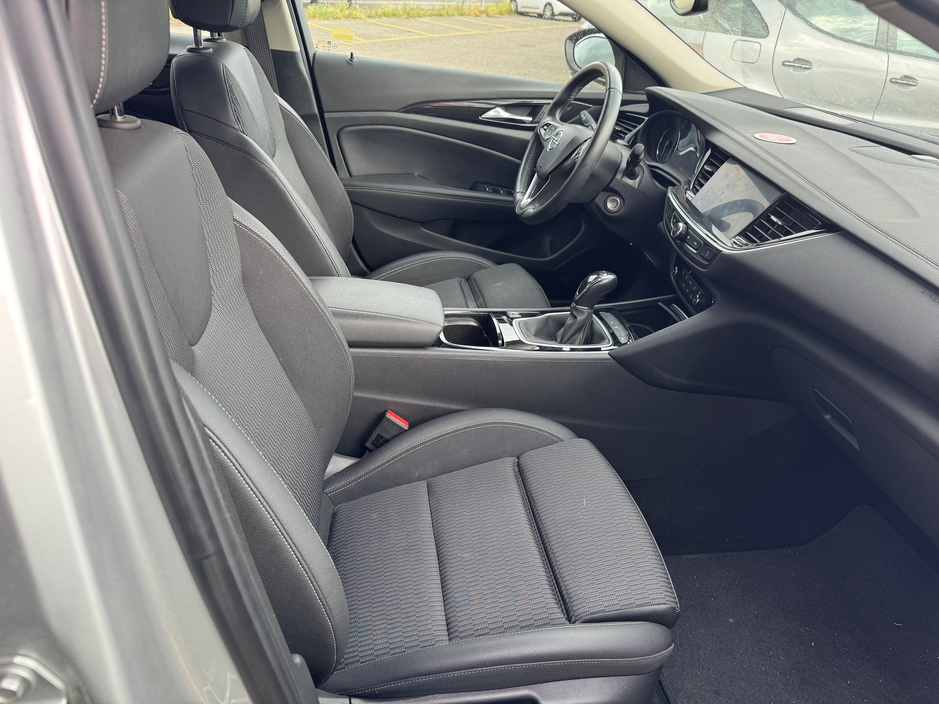 OPEL Insignia 1.5 CDTI Sports Tourer Edition-image-10