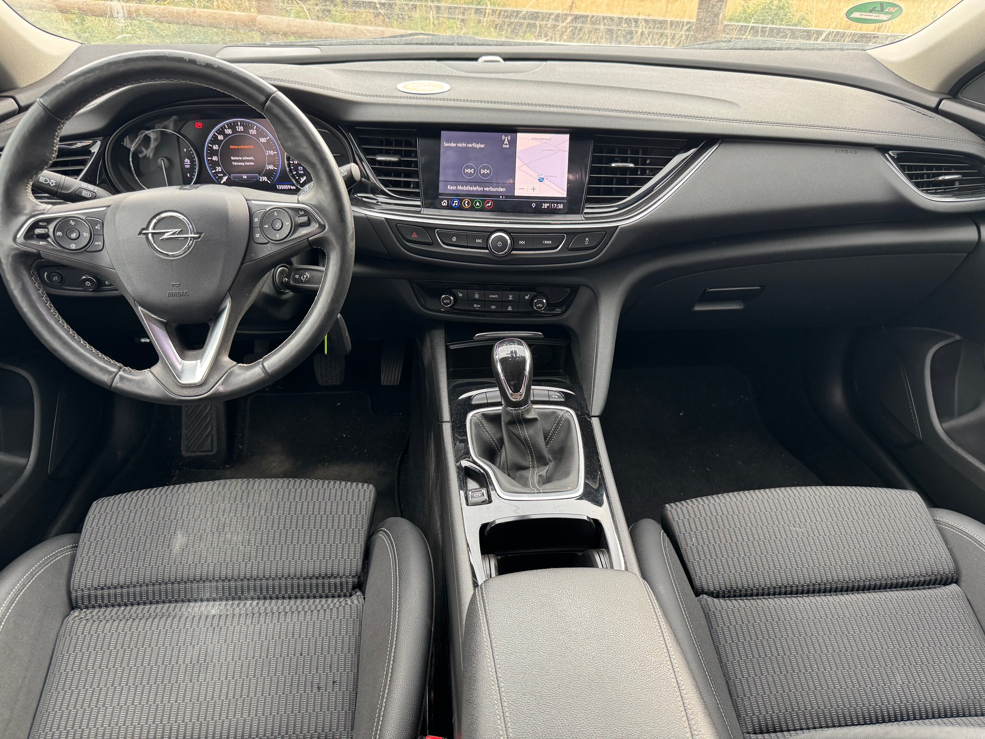 OPEL Insignia 1.5 CDTI Sports Tourer Edition-image-7