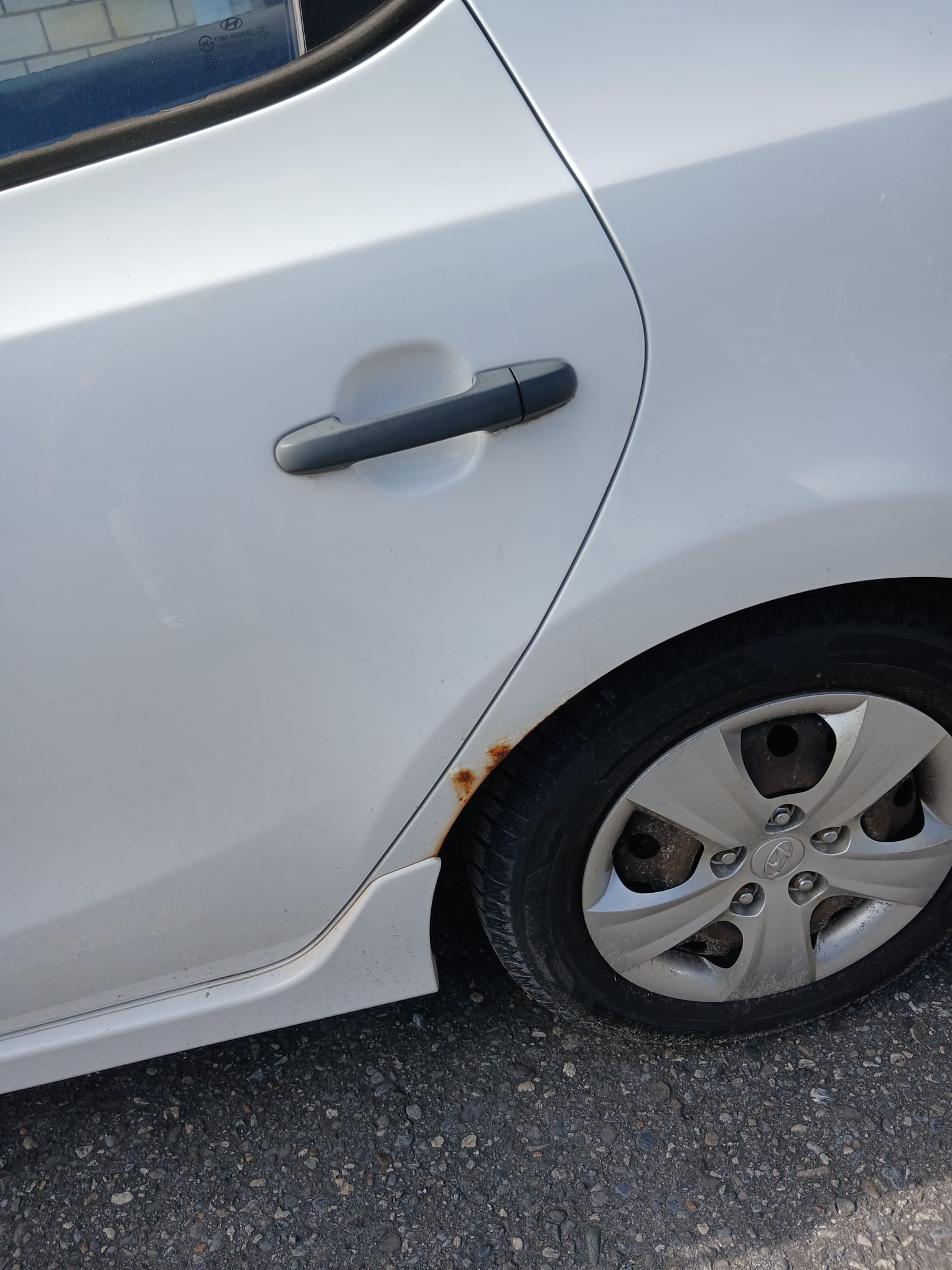 HYUNDAI i30 1.4 Comfort-image-6