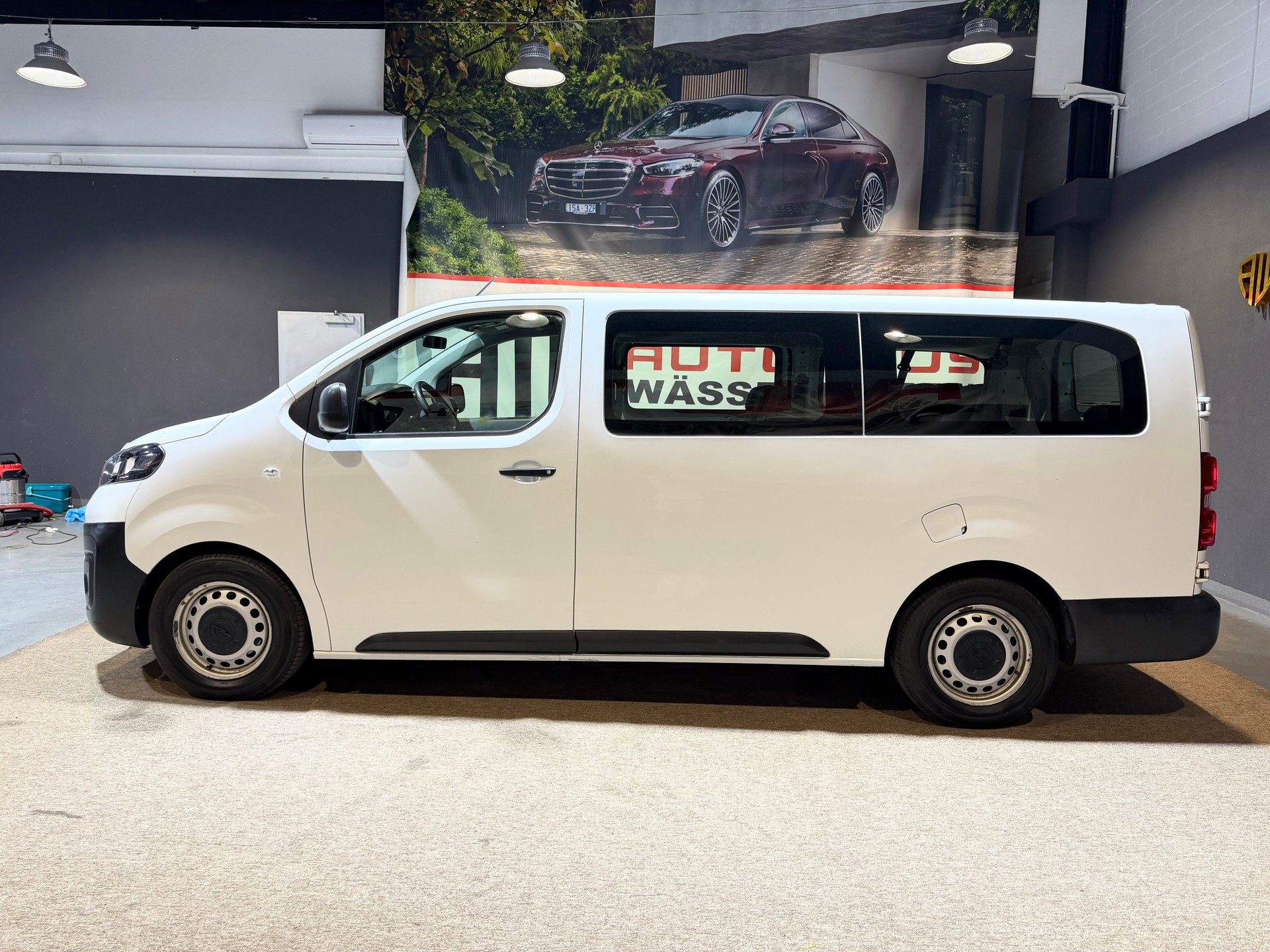 OPEL Vivaro Combi 1.5 CDTI Essentia s/s L-image-5