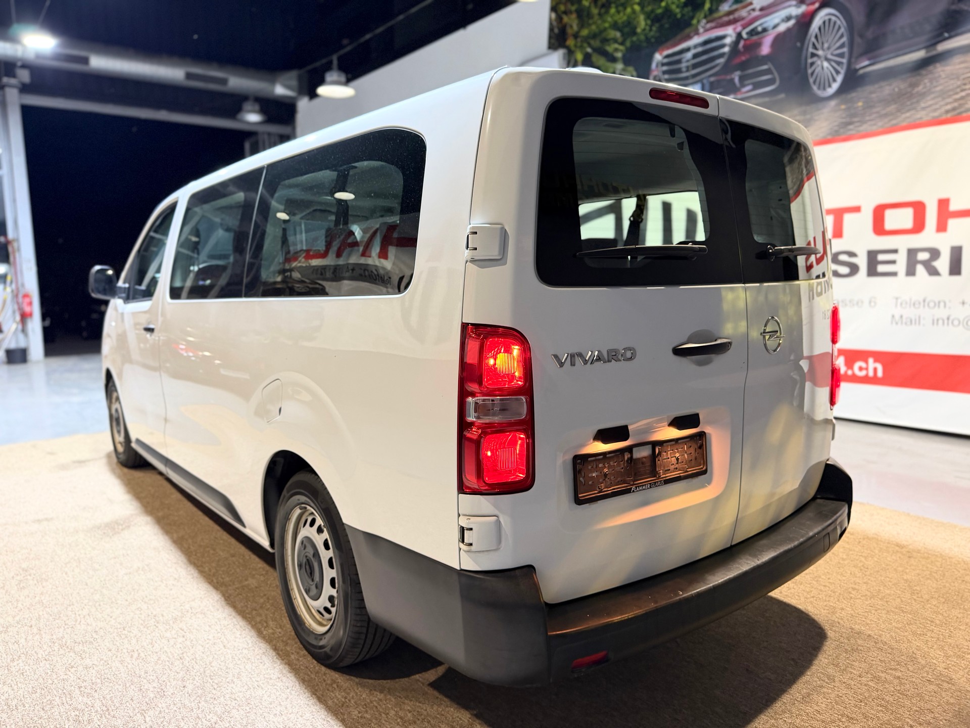 OPEL Vivaro Combi 1.5 CDTI Essentia s/s L-image-4