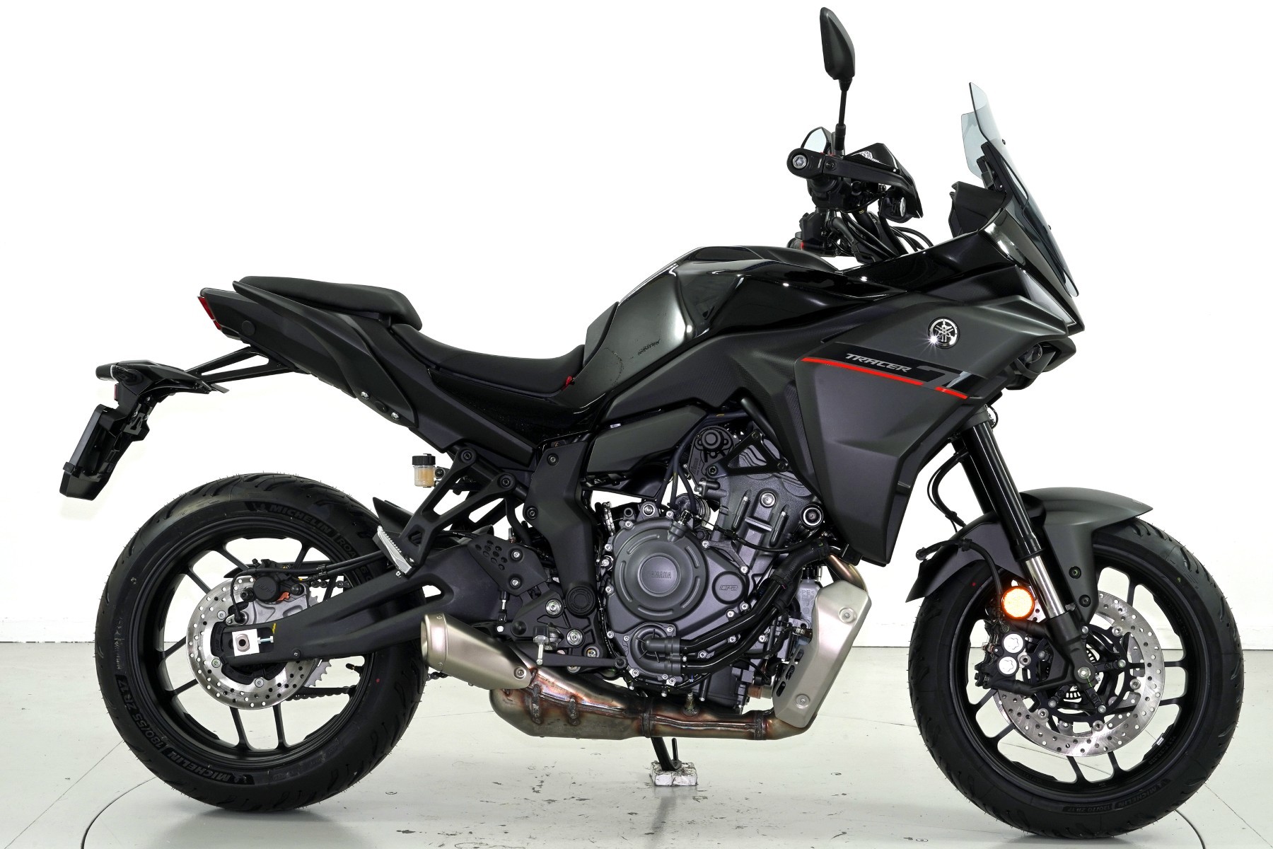 YAMAHA Tracer 7 ABS-showroom-element-3