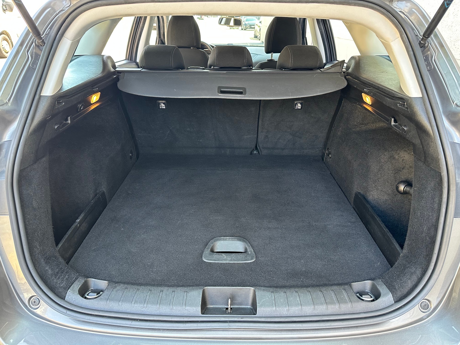 FIAT Tipo 1.6MJ Station Wagon Lounge DCT-image-30