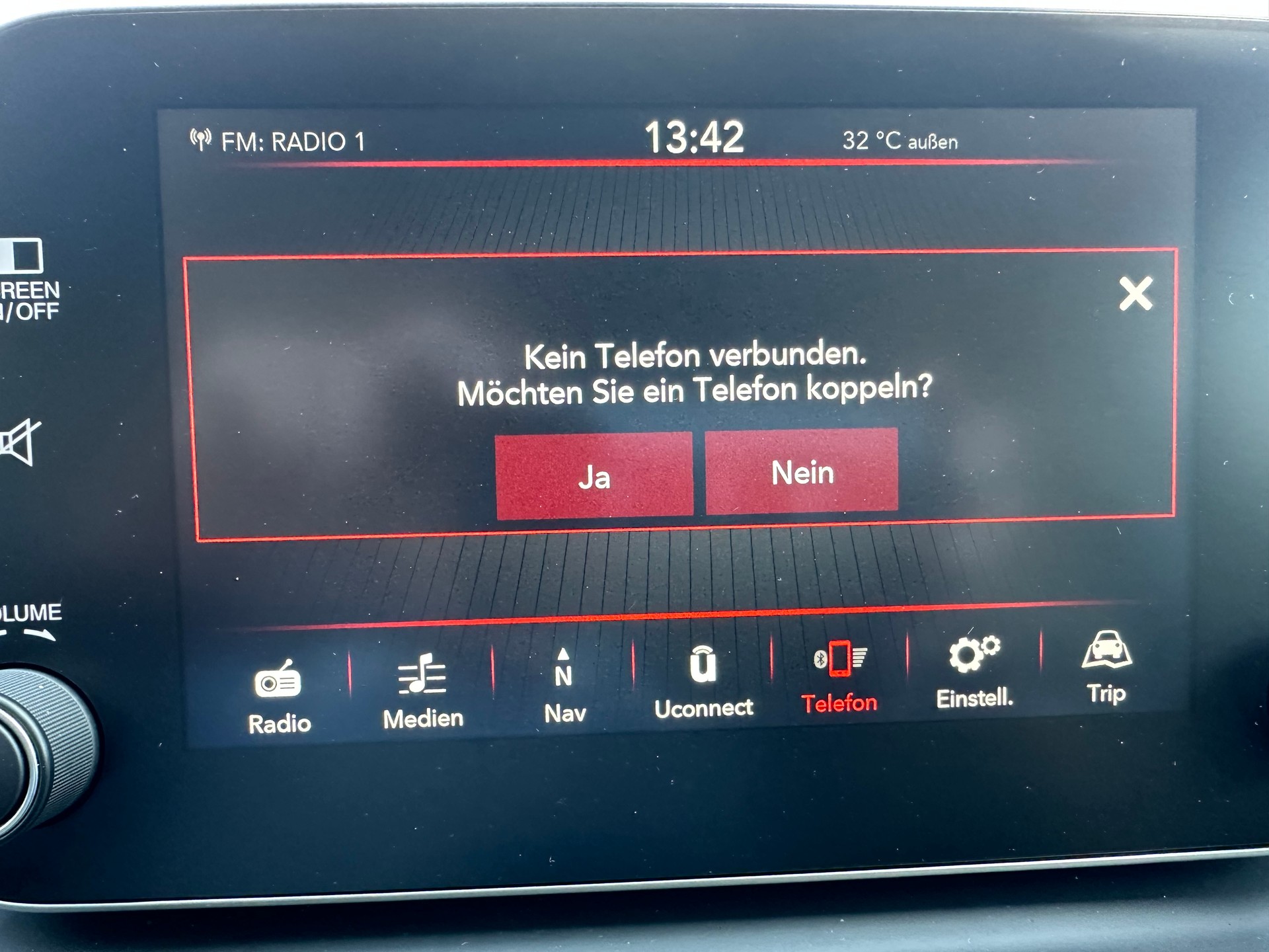 FIAT Tipo 1.6MJ Station Wagon Lounge DCT-image-25