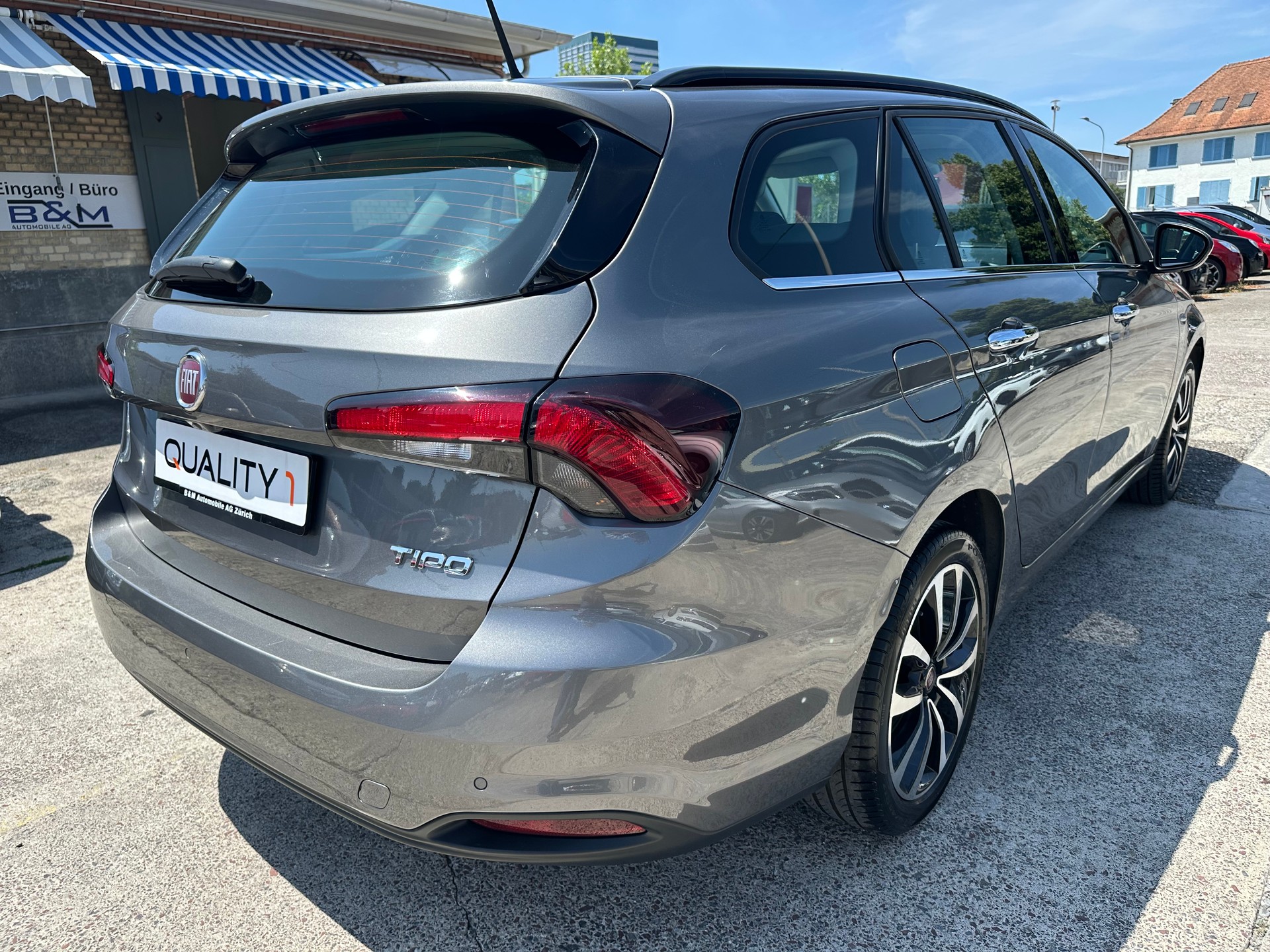 FIAT Tipo 1.6MJ Station Wagon Lounge DCT-image-6