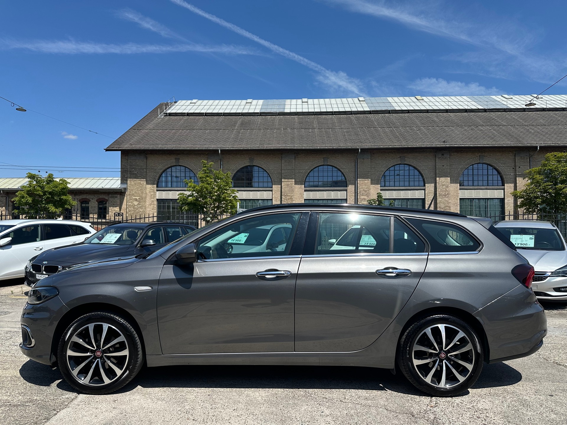 FIAT Tipo 1.6MJ Station Wagon Lounge DCT-image-3