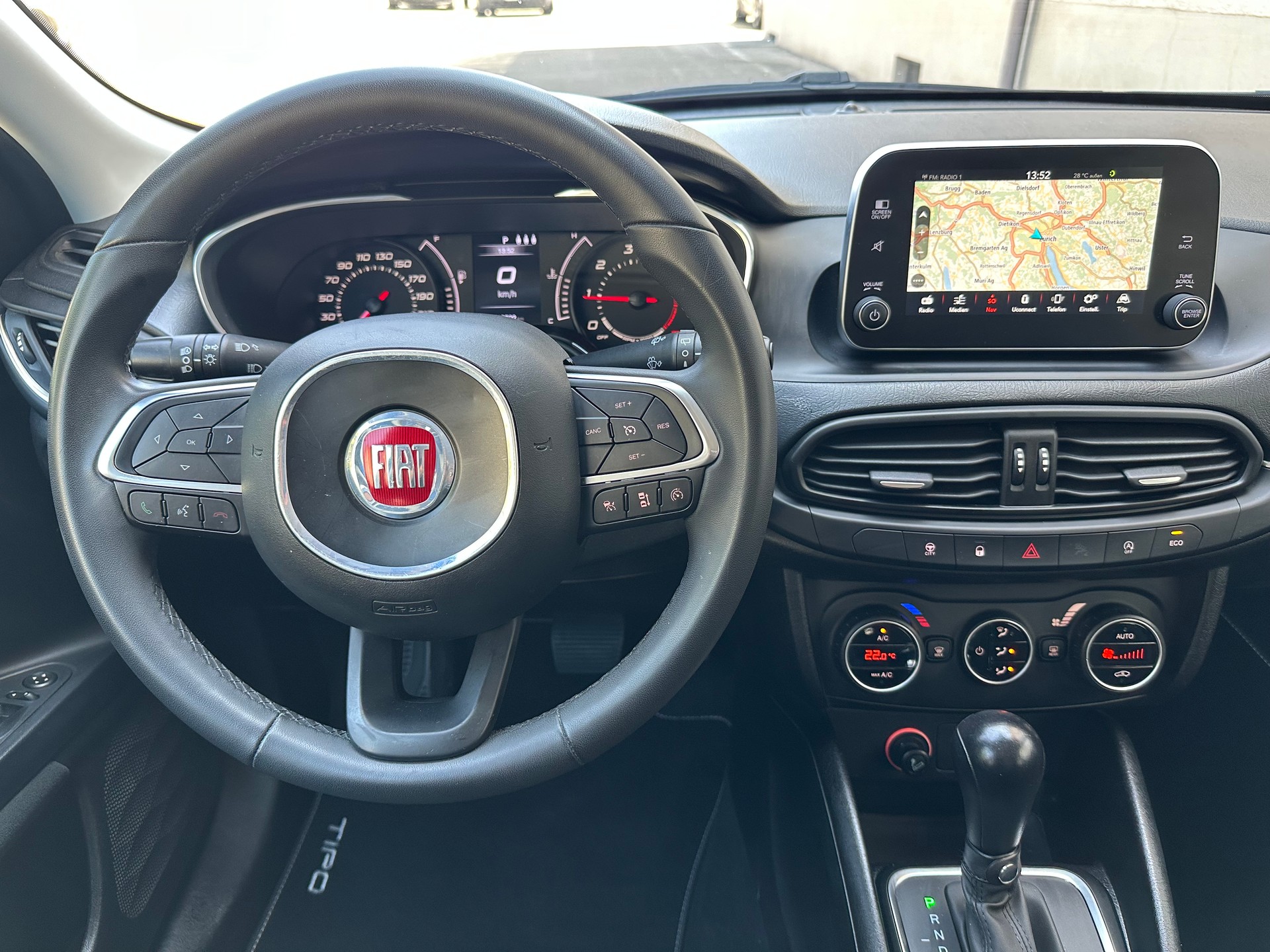 FIAT Tipo 1.6MJ Station Wagon Lounge DCT-image-10