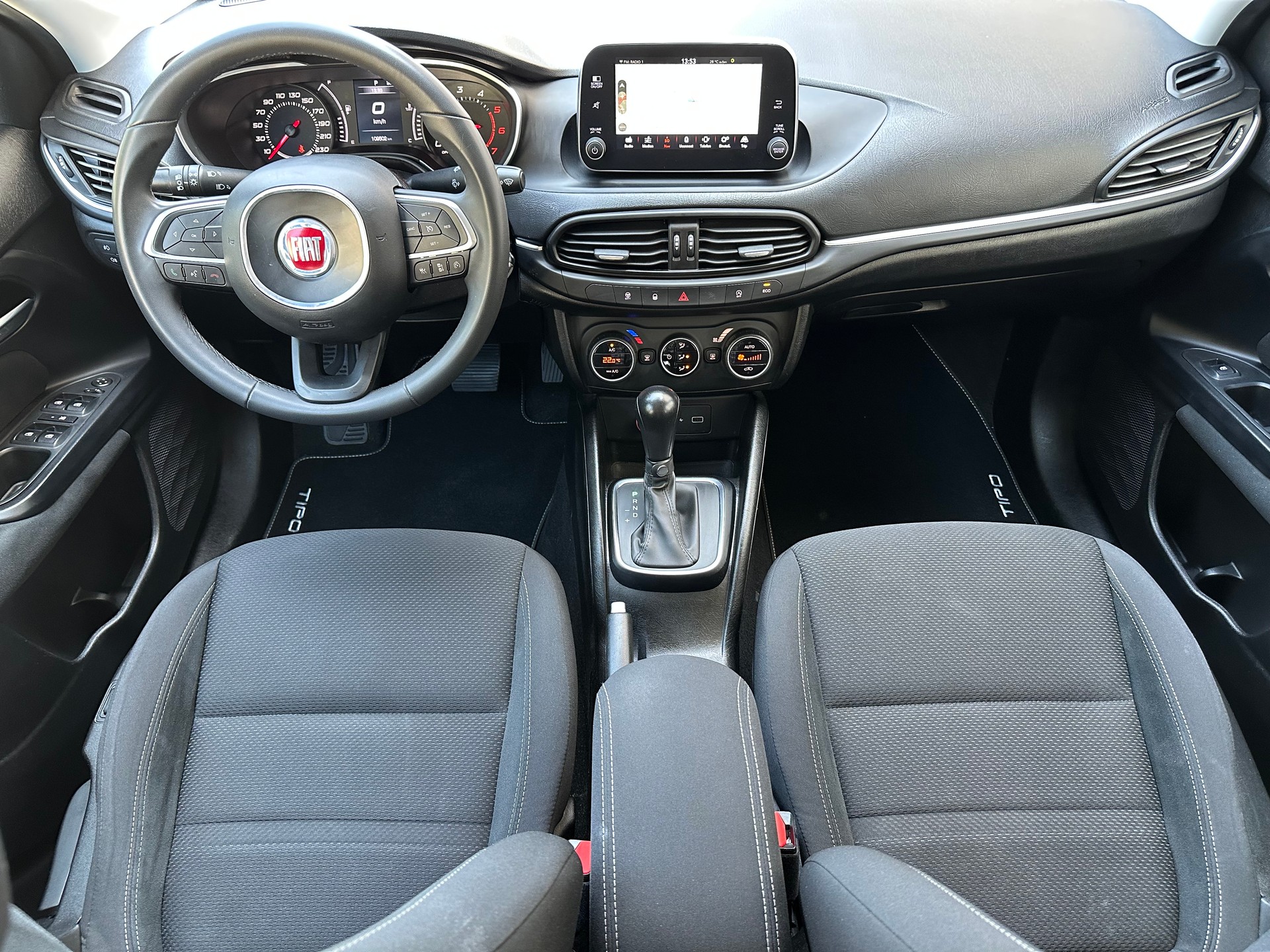 FIAT Tipo 1.6MJ Station Wagon Lounge DCT-image-8