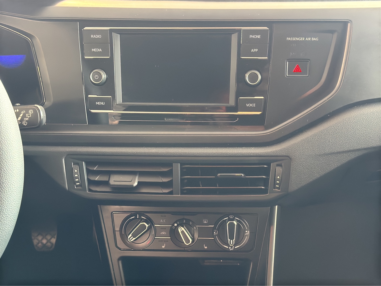 VW Polo 1.0 TSI Basis-image-6