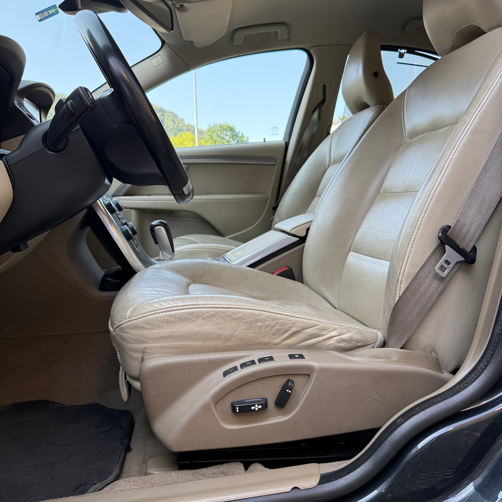 VOLVO S80 T4 Summum Powershift Swiss-image-9