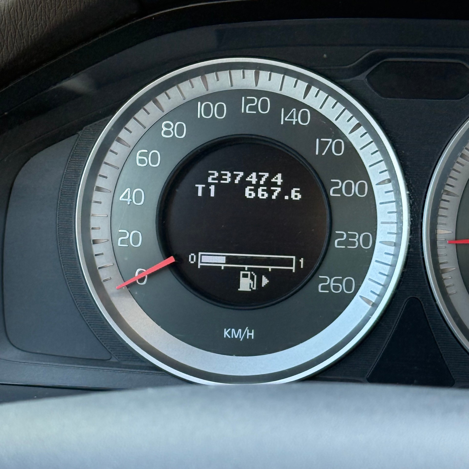 VOLVO S80 T4 Summum Powershift Swiss-image-18
