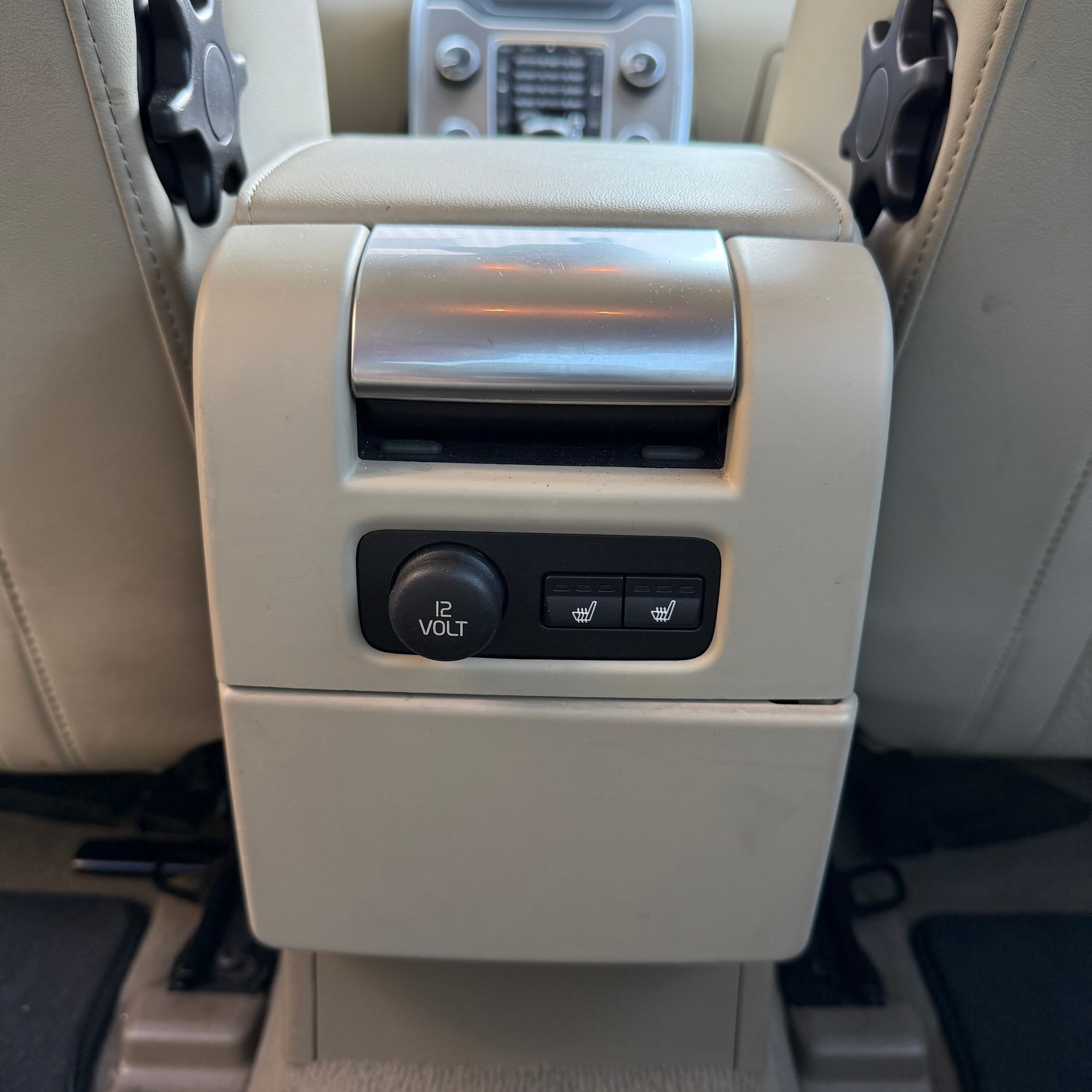VOLVO S80 T4 Summum Powershift Swiss-image-14