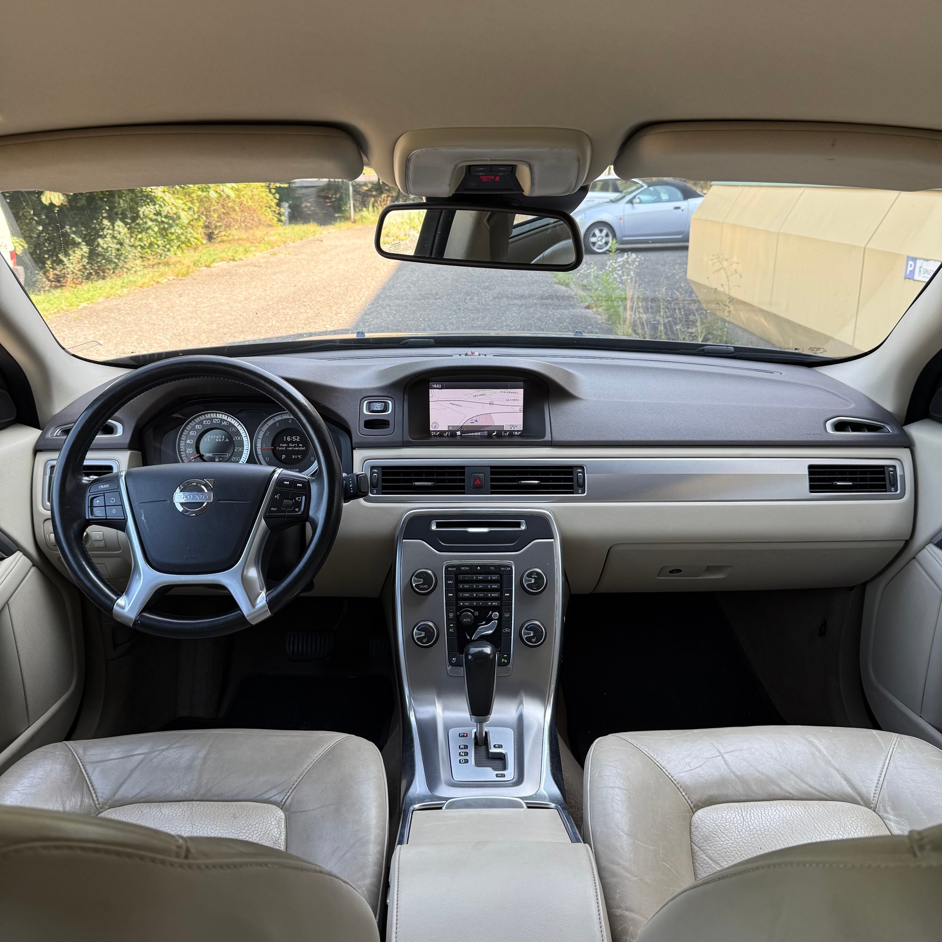 VOLVO S80 T4 Summum Powershift Swiss-image-7