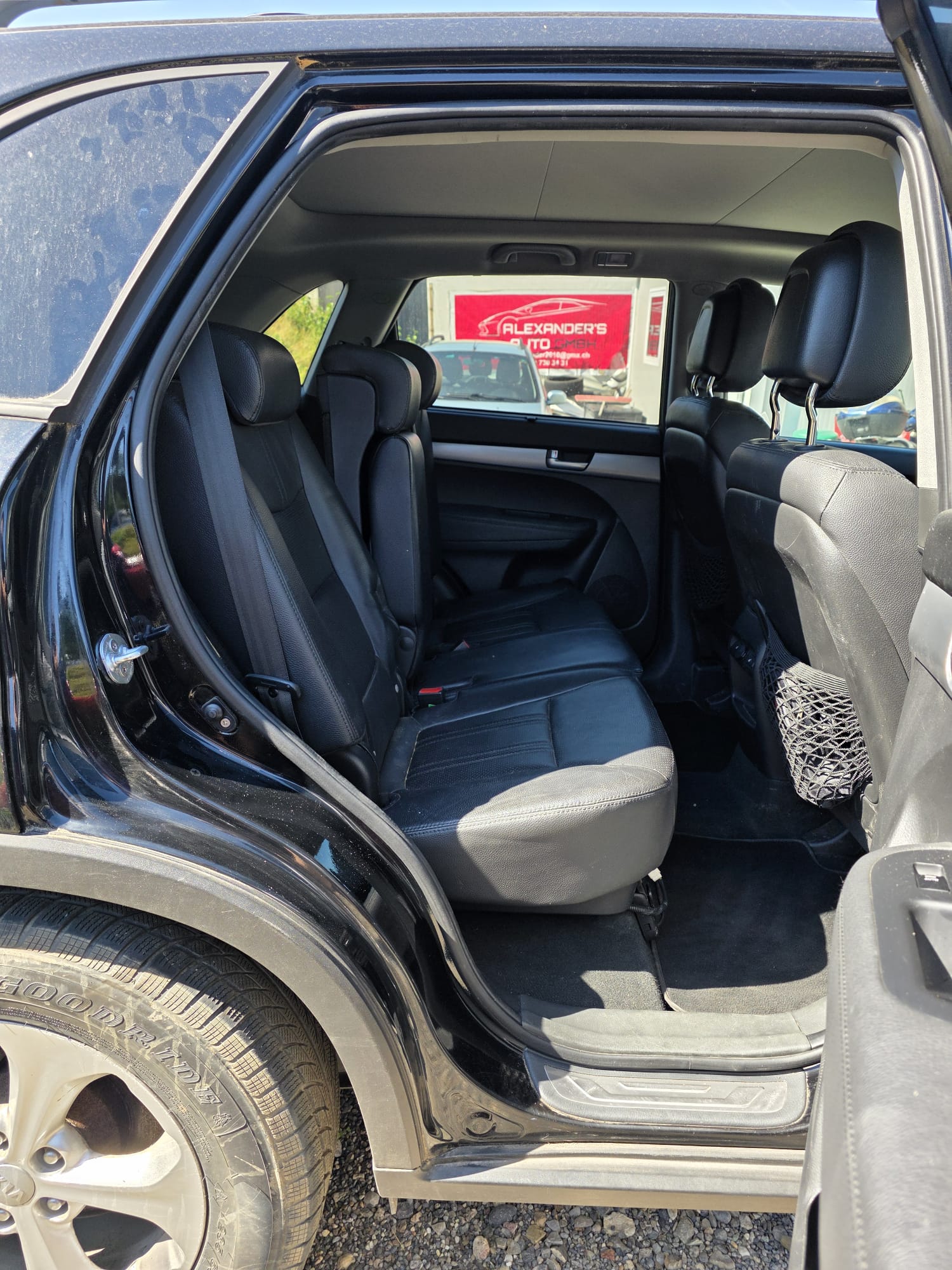 KIA Sorento 2.2 CRDI Style Automatic-image-10