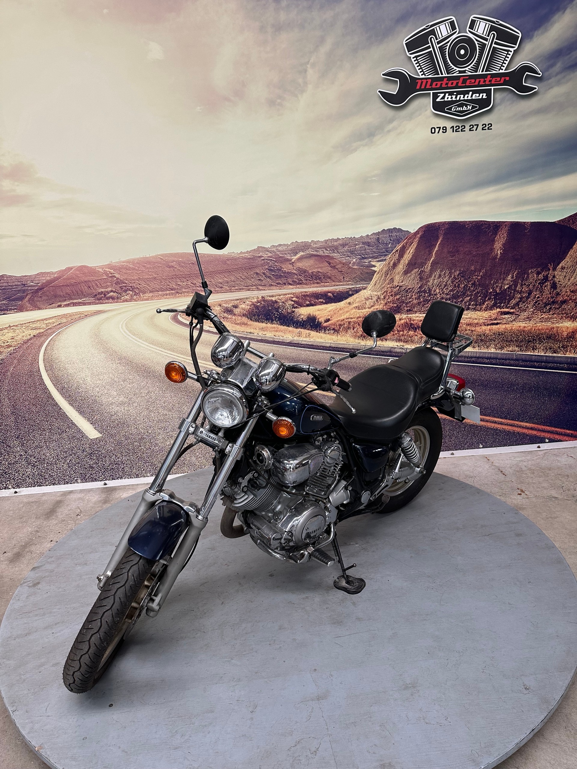 YAMAHA XV 750 Virago-showroom-element-3