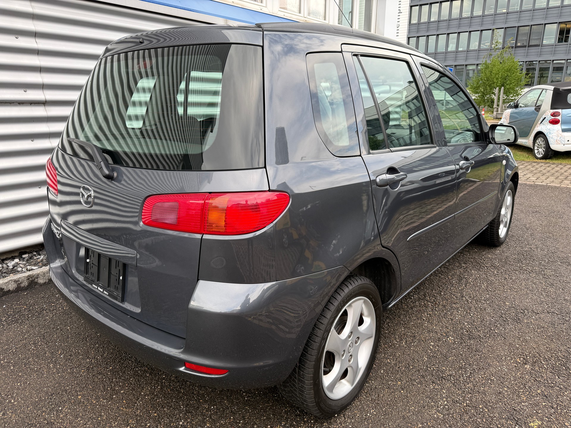 MAZDA 2 1.4i 16V Exclusive-image-12