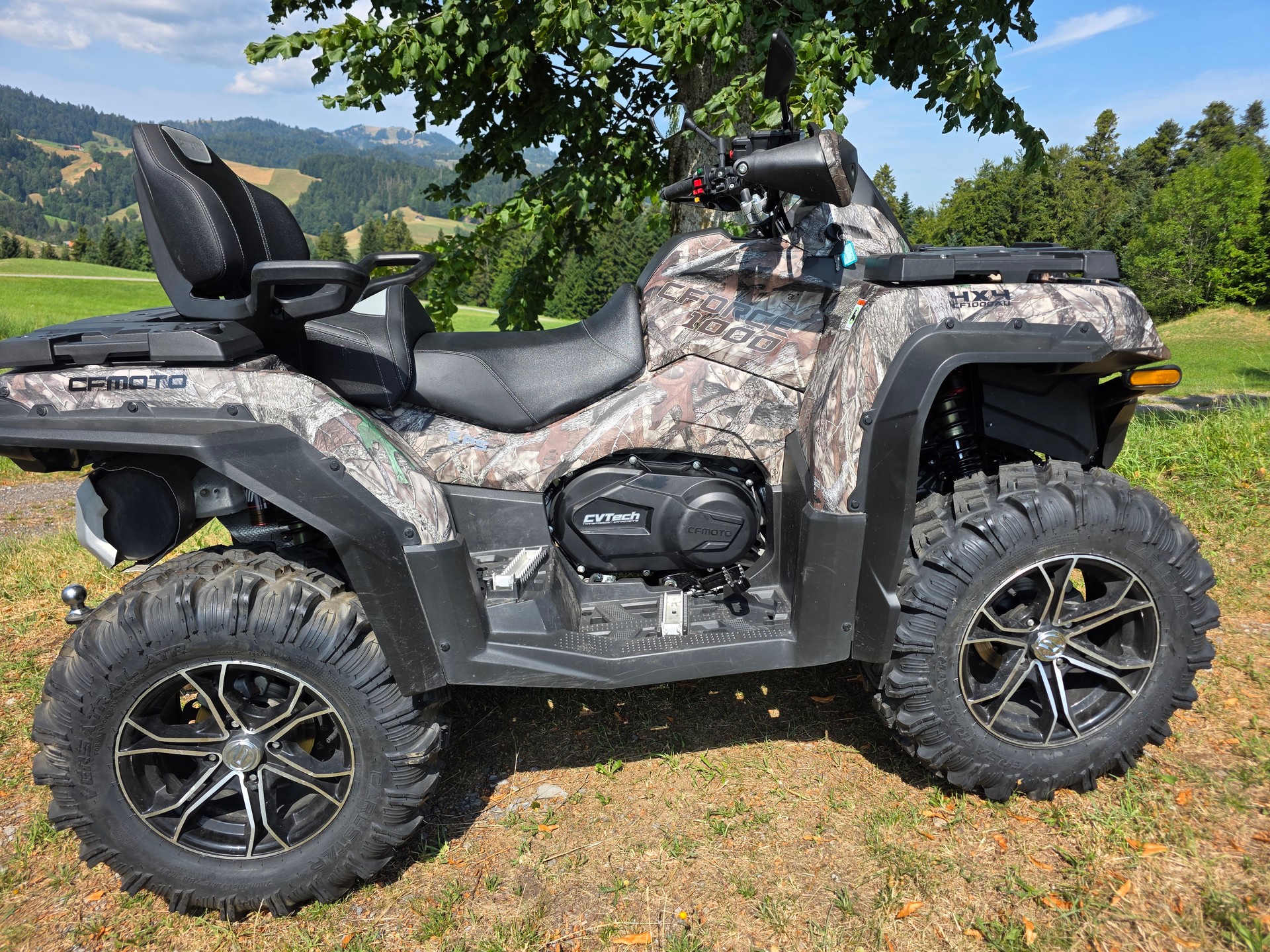 CF MOTO CFORCE 1000
