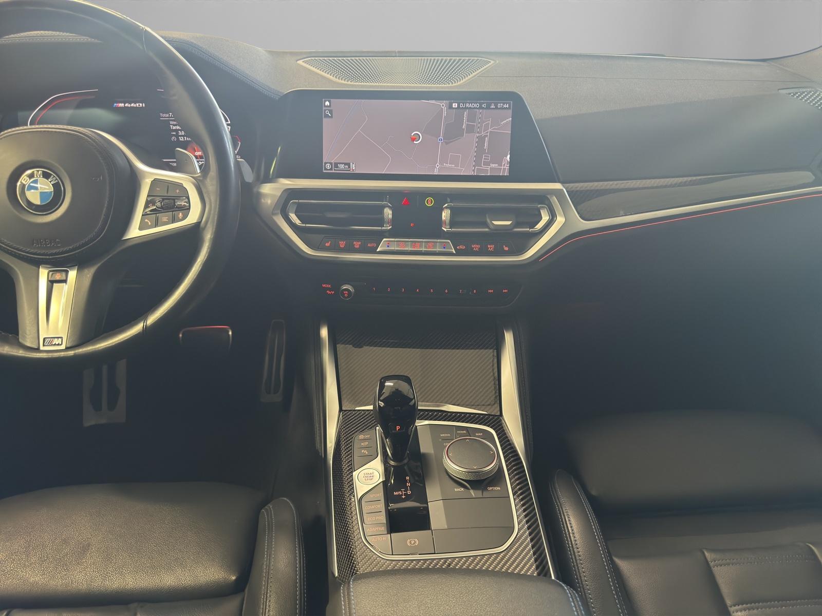 BMW M440i xDrive Gran Coupé-image-11