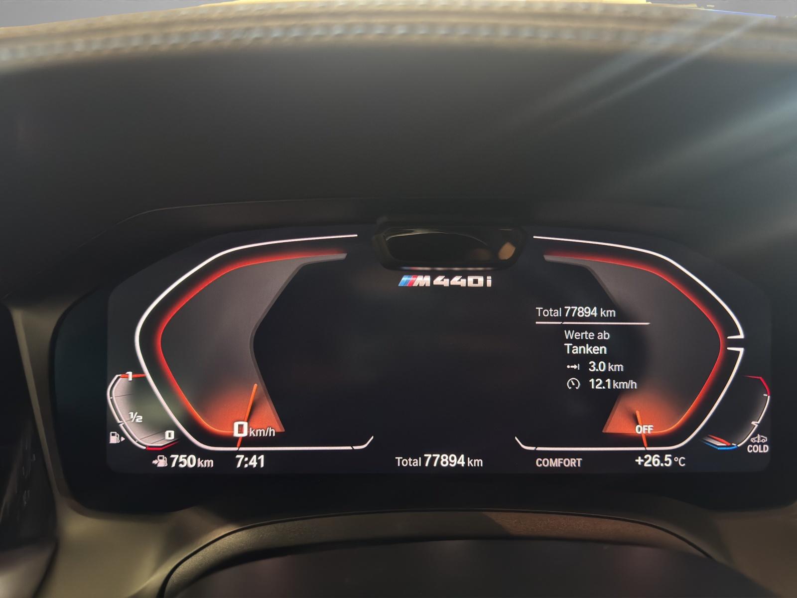 BMW M440i xDrive Gran Coupé-image-6