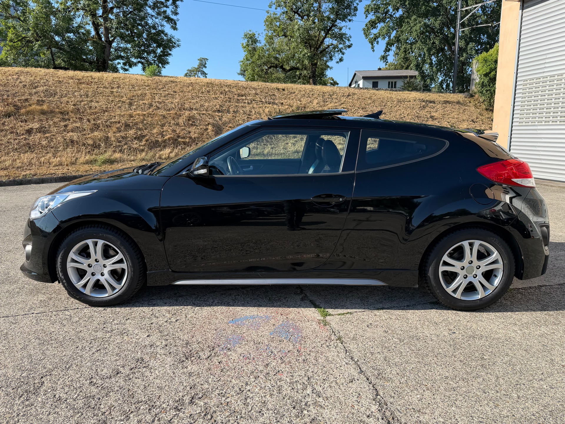 HYUNDAI Veloster 1.6 Turbo GDI Automatic-image-1