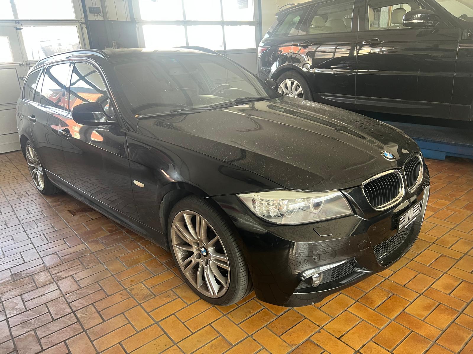BMW 320d xDrive Touring M-Paket-image-1