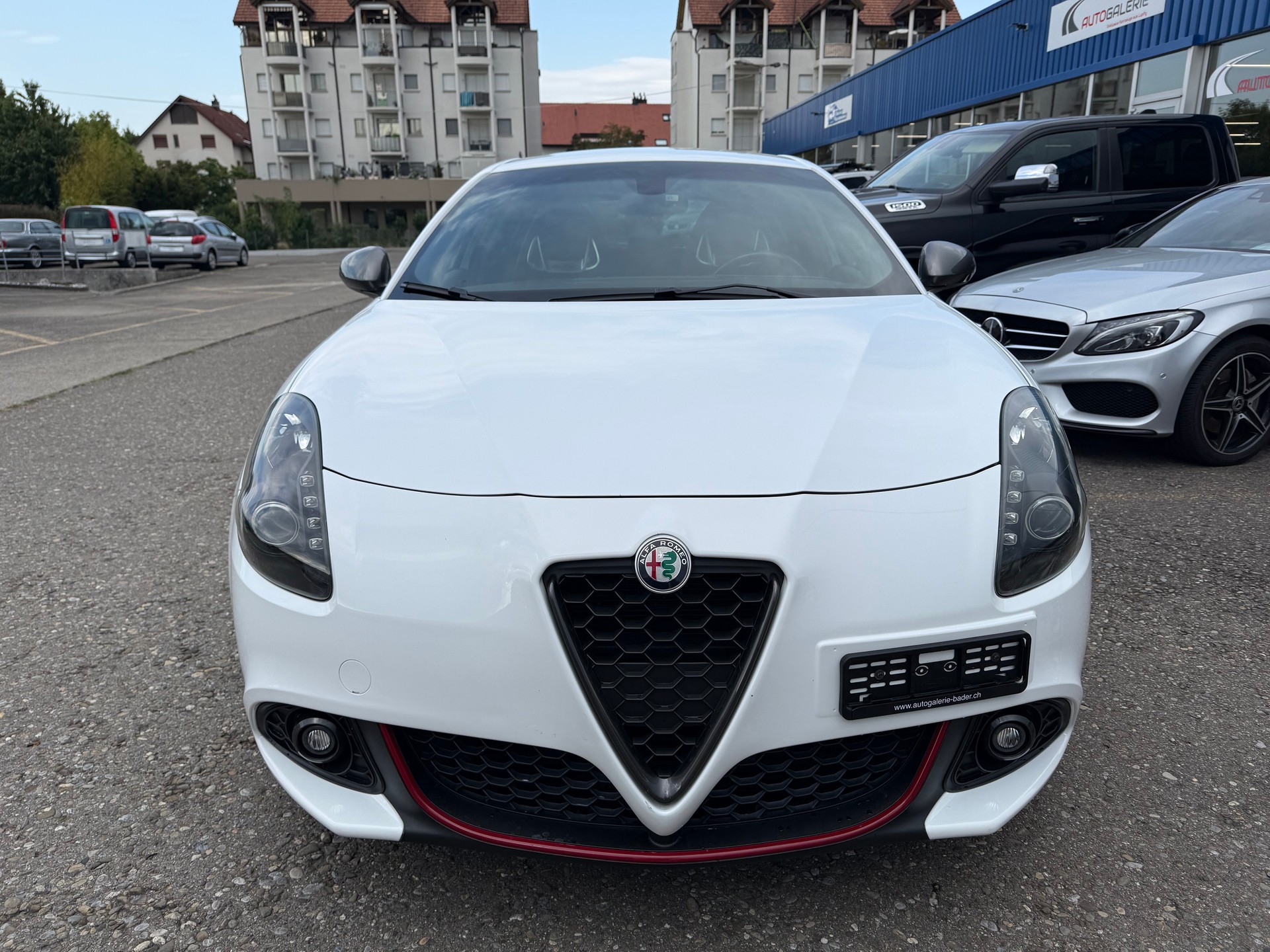 ALFA ROMEO Giulietta 1750 TBi Veloce TCT-image-1
