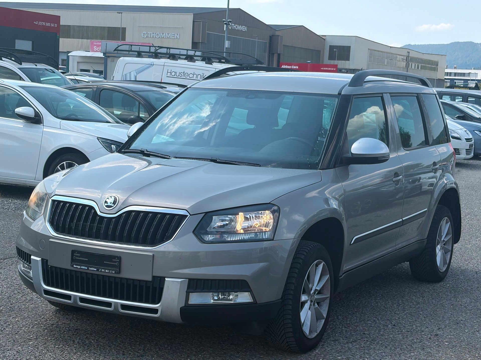 SKODA Yeti 2.0 TDI Active 4x4 DSG-image-0
