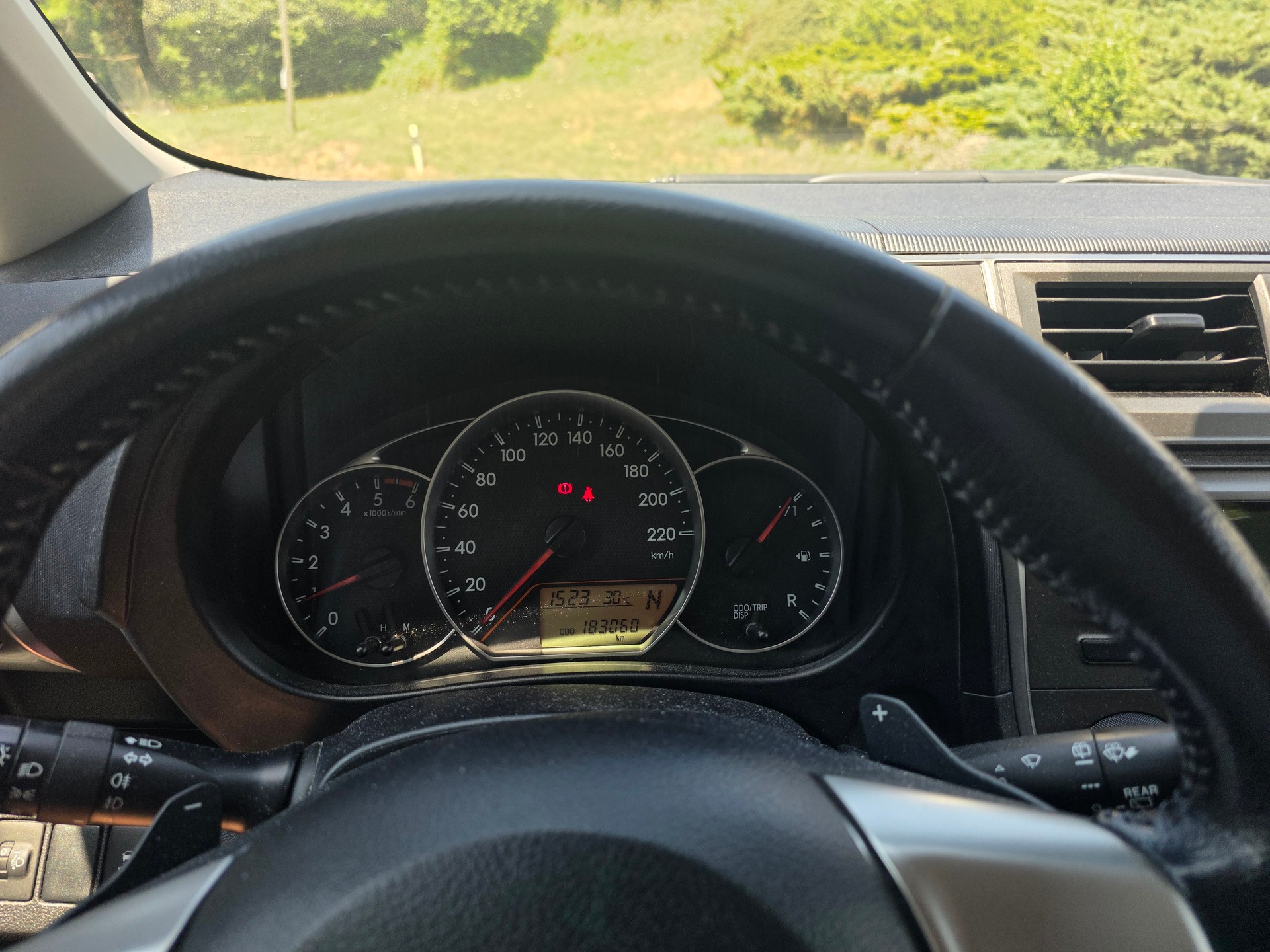 SUBARU Trezia 1.4D Swiss Luxury Automatic-image-11