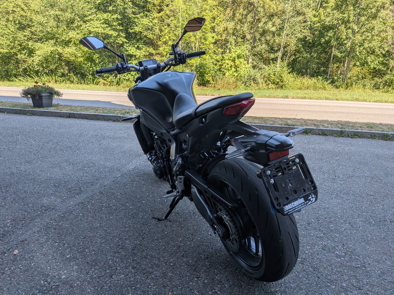 YAMAHA MT-09-image-4