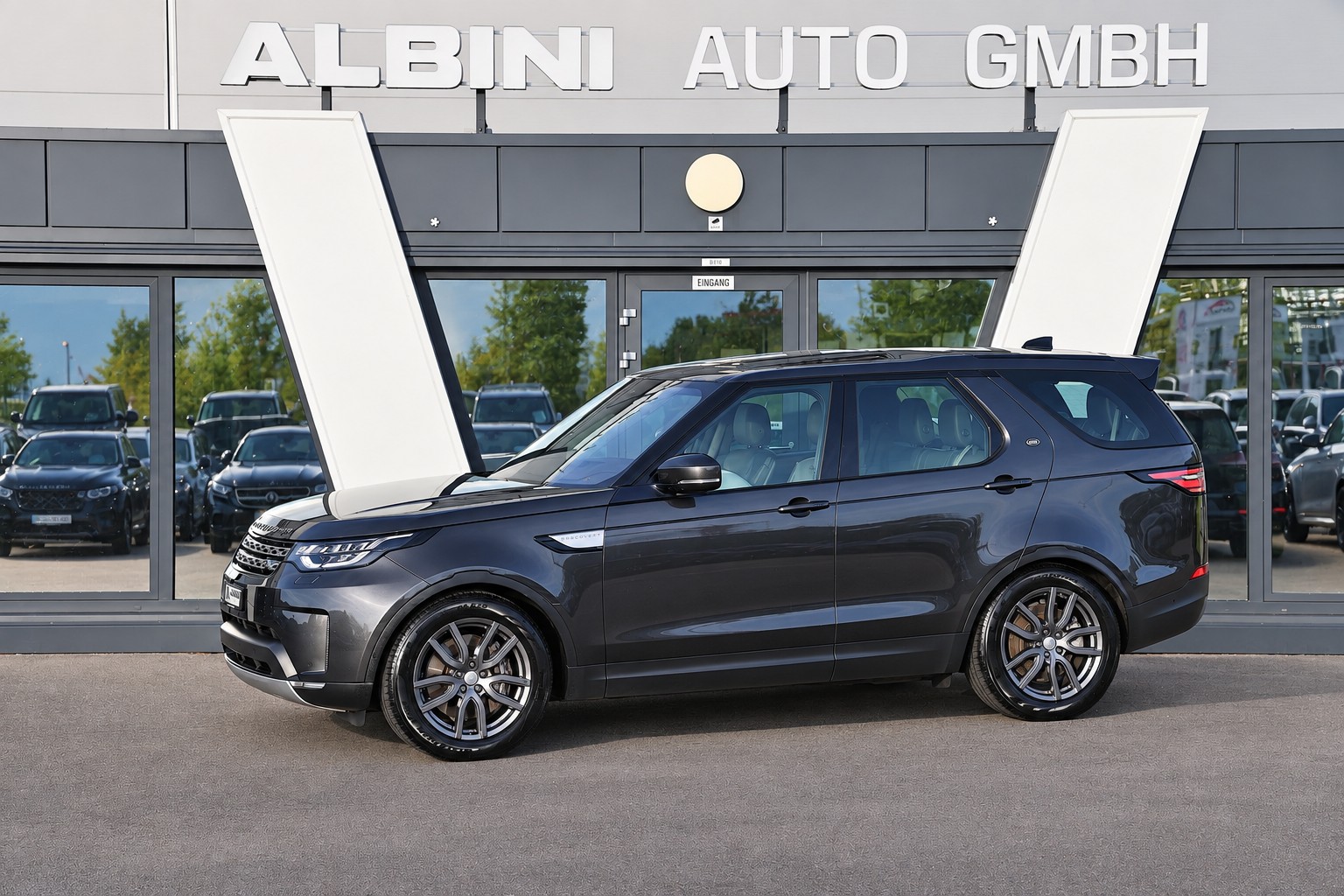 LAND ROVER Discovery 3.0 Si6 HSE 7-Sitzer-image-0