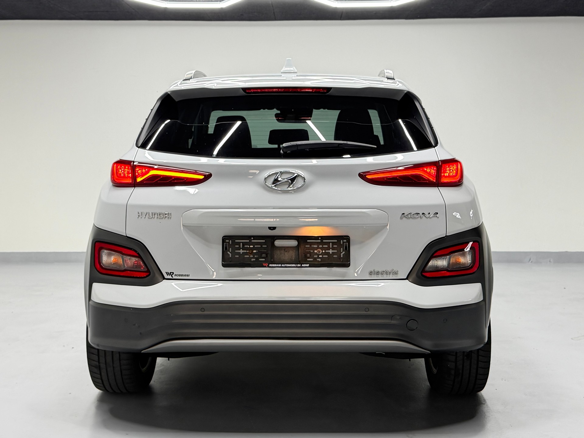 HYUNDAI Kona EV Bluelink Edition-image-4