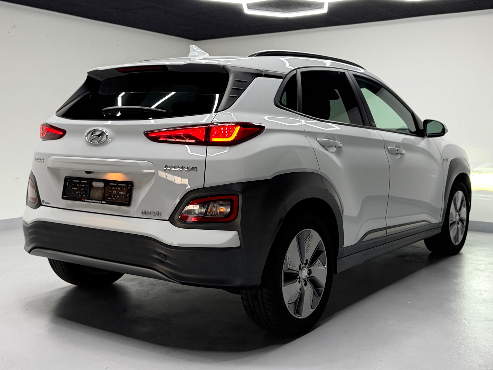 HYUNDAI Kona EV Bluelink Edition-image-3