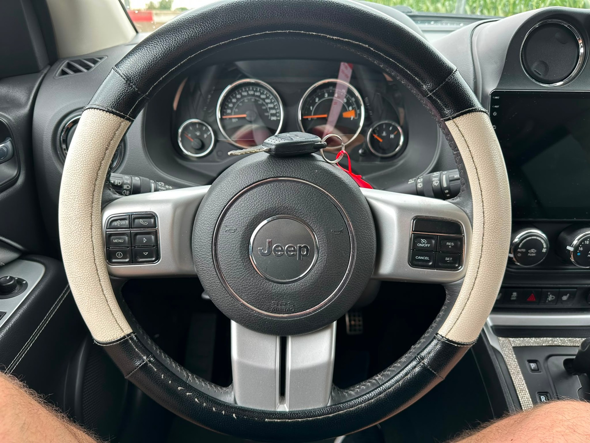JEEP Compass 2.4 Limited Automatic-image-13