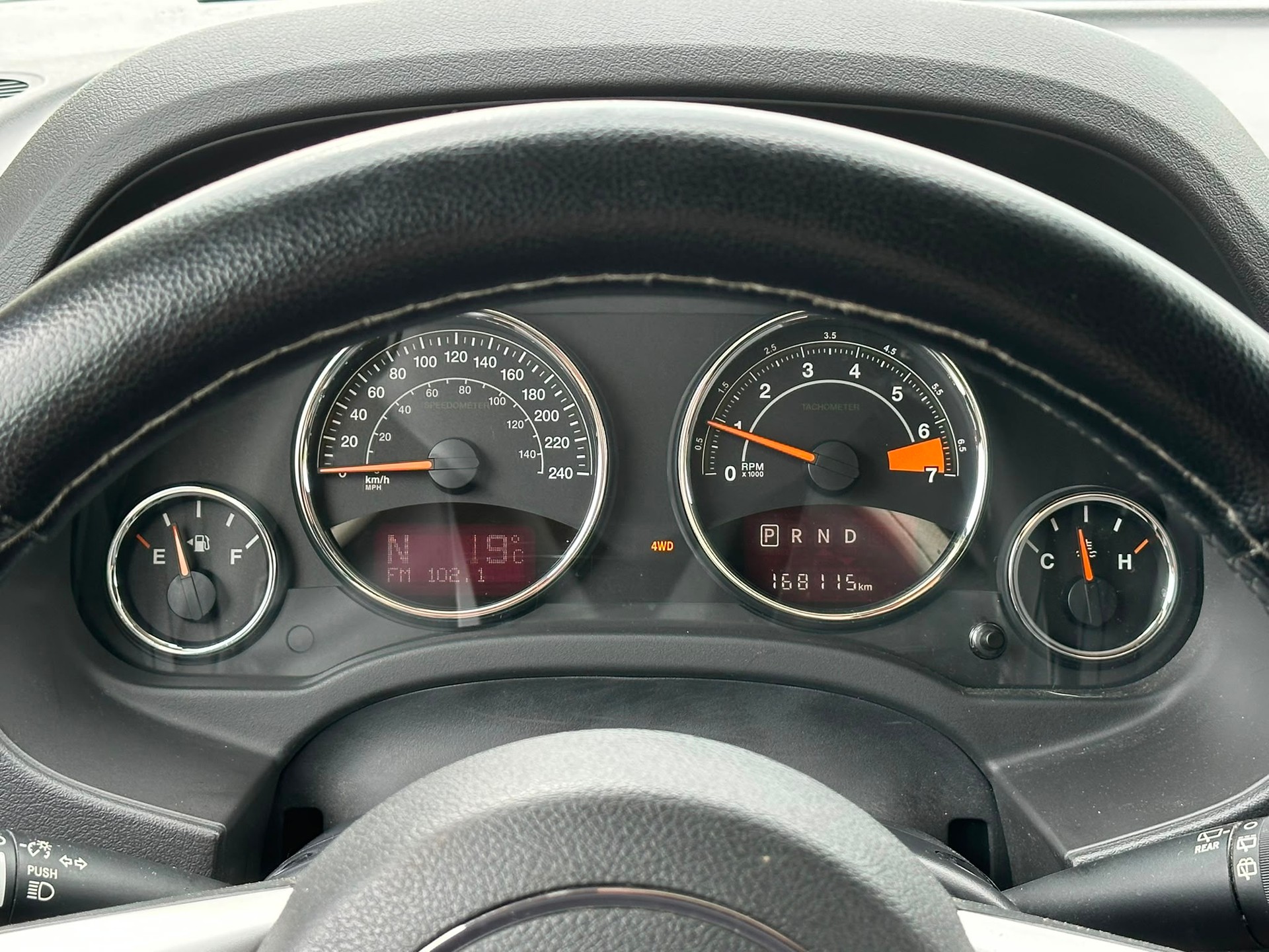 JEEP Compass 2.4 Limited Automatic-image-14