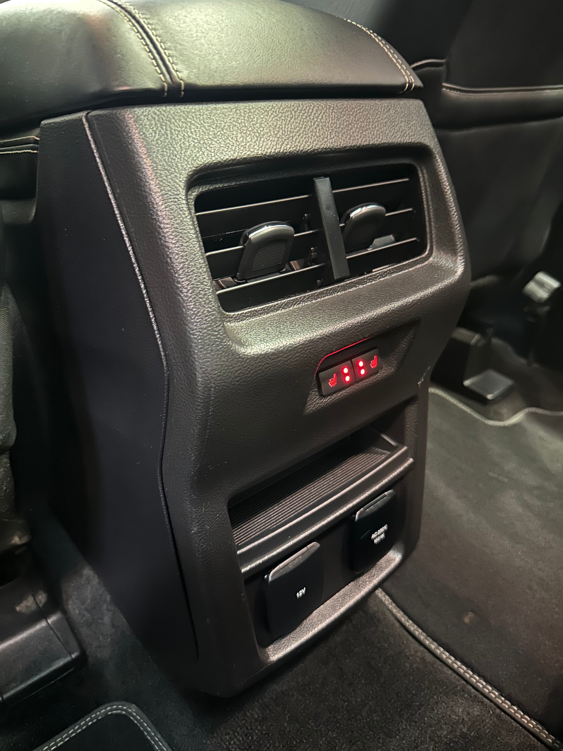 FORD Edge 2.0 TDCi Vignale 4WD PowerShift-image-16