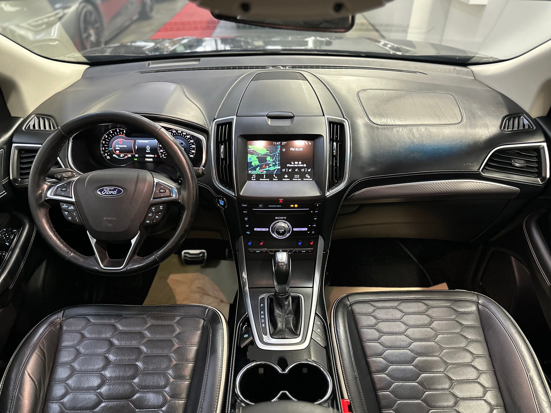 FORD Edge 2.0 TDCi Vignale 4WD PowerShift-image-9