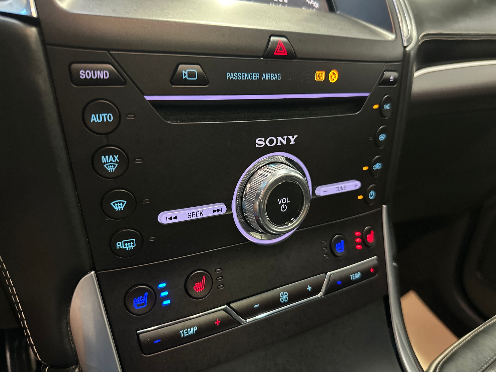 FORD Edge 2.0 TDCi Vignale 4WD PowerShift-image-14