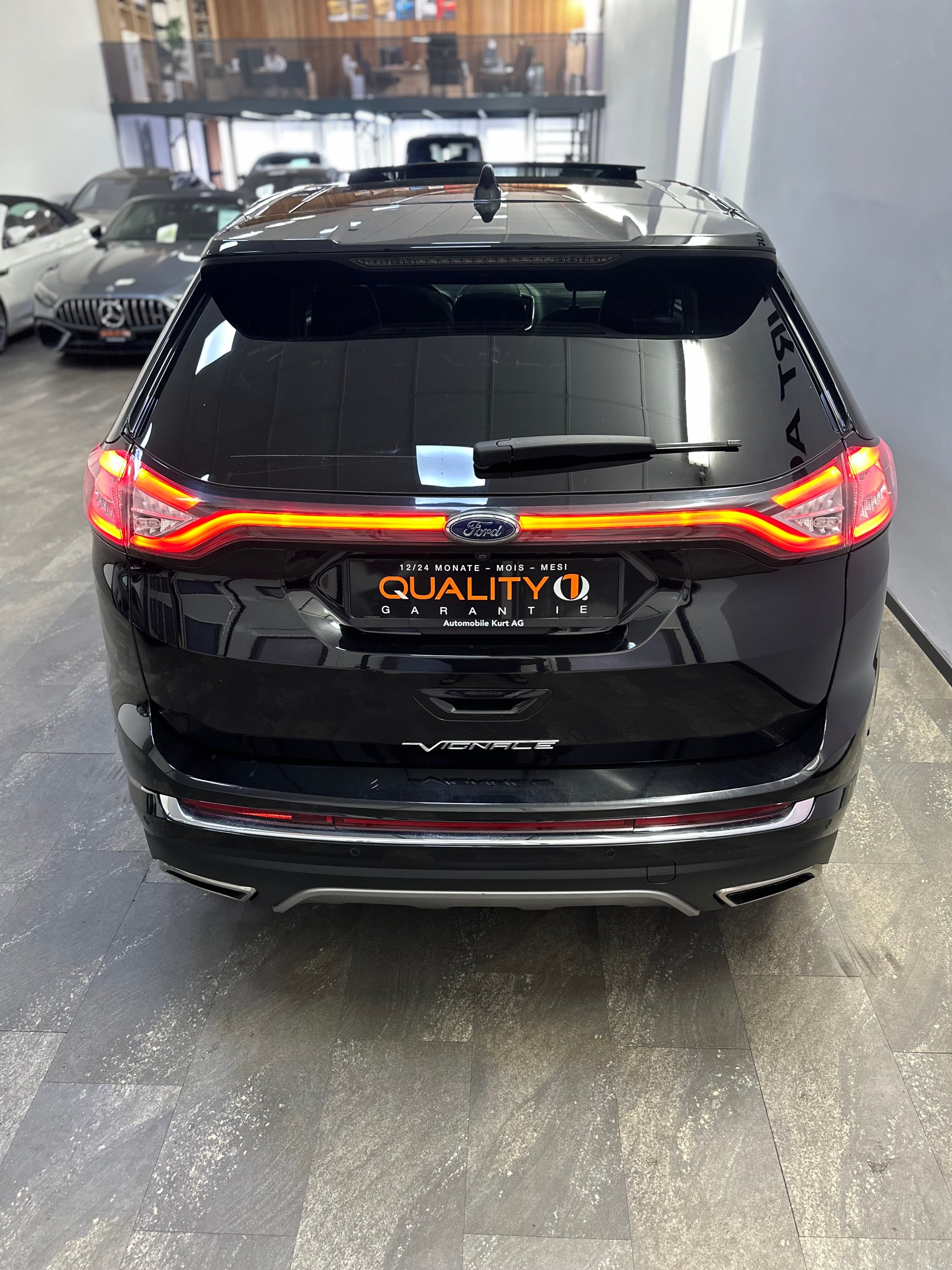 FORD Edge 2.0 TDCi Vignale 4WD PowerShift-image-4