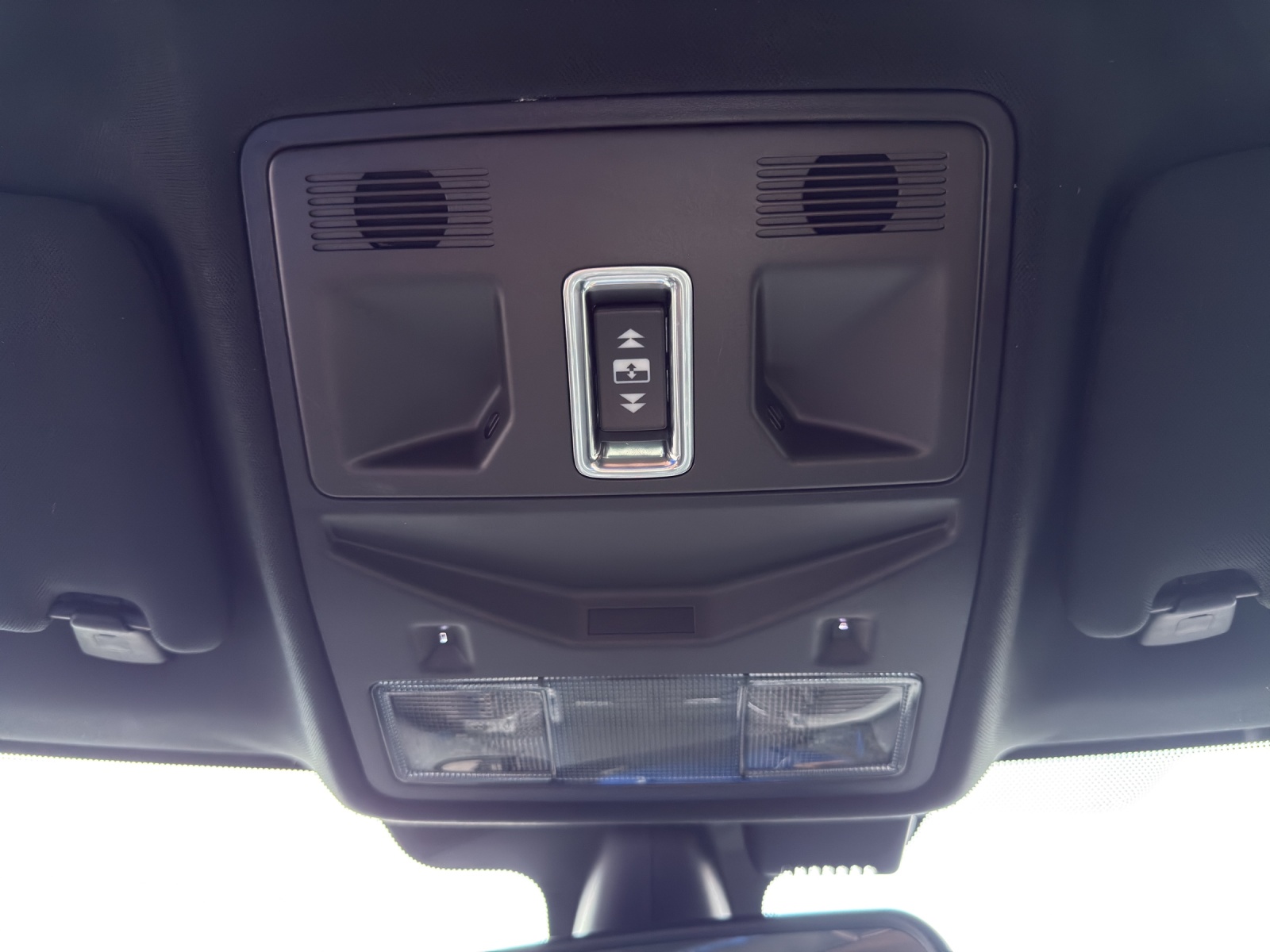 LAND ROVER Range Rover Evoque 2.2 SD4 Prestige AT6-image-32