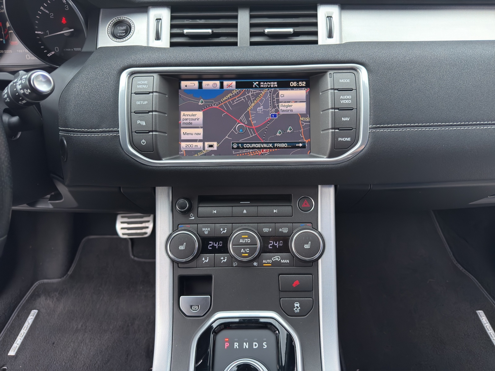 LAND ROVER Range Rover Evoque 2.2 SD4 Prestige AT6-image-14
