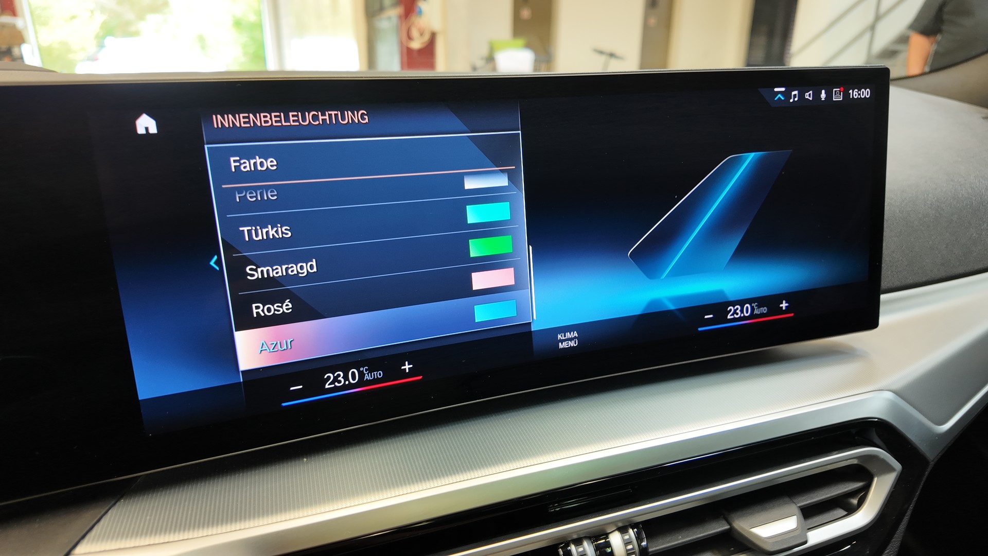 BMW 320d xDrive 48V Touring Steptronic-image-26